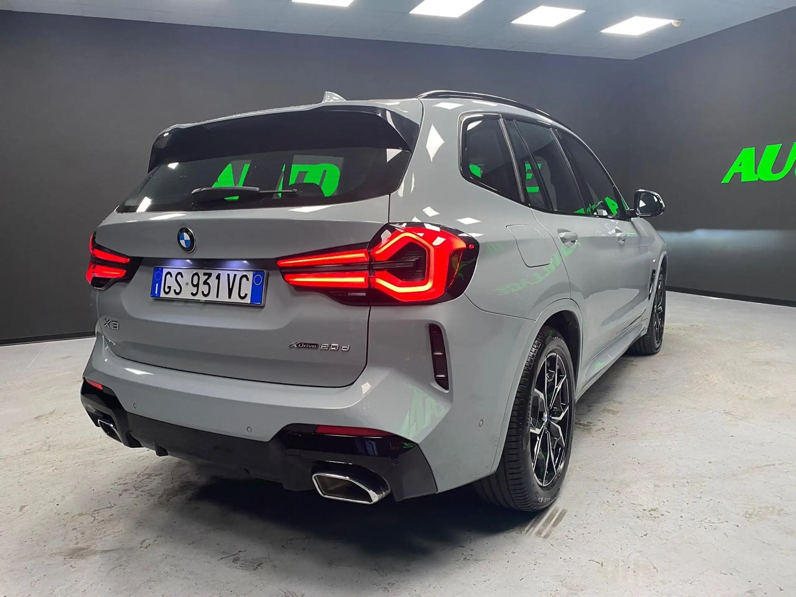 BMW - X3