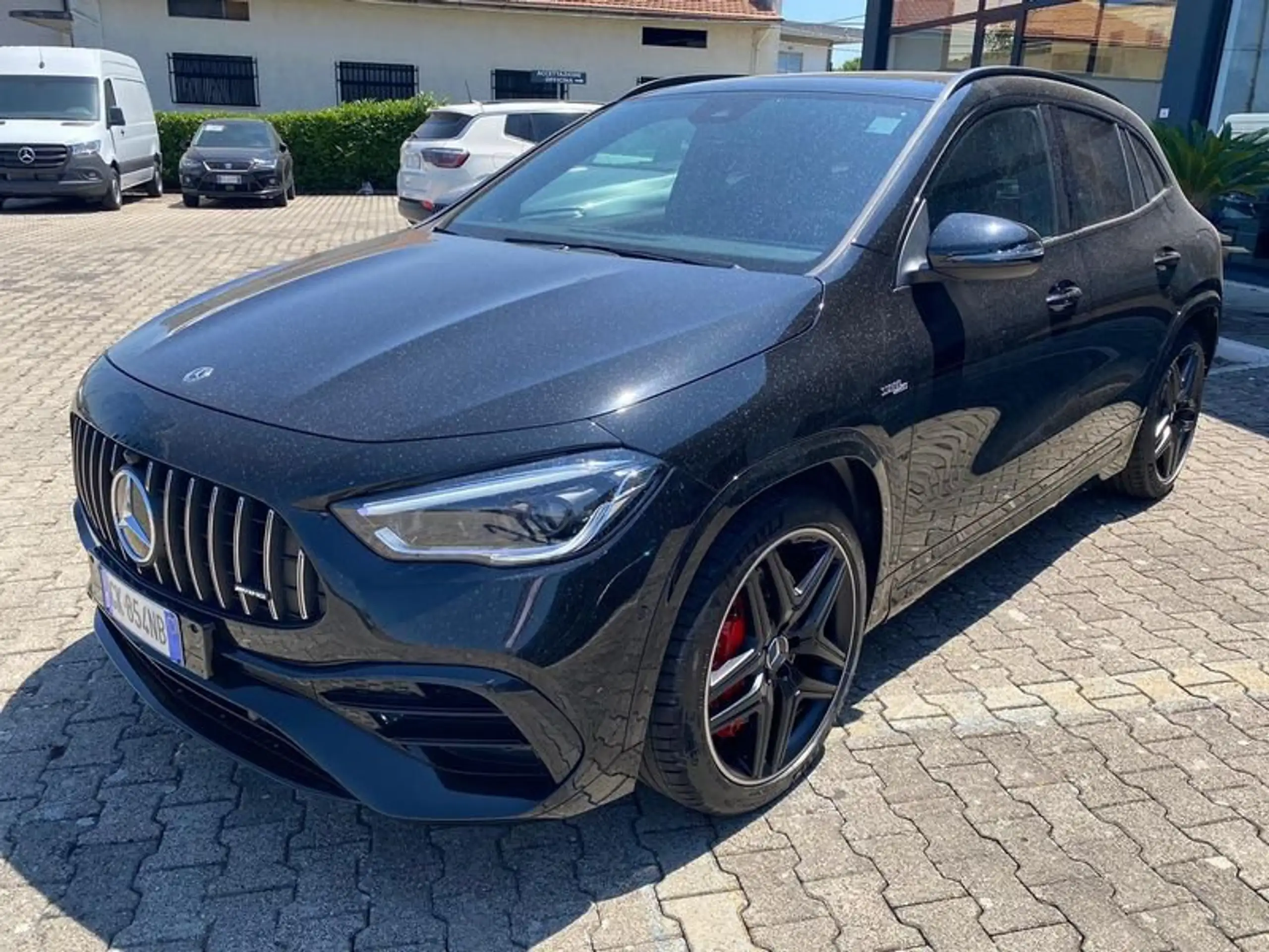 Mercedes-Benz - GLA 45 AMG