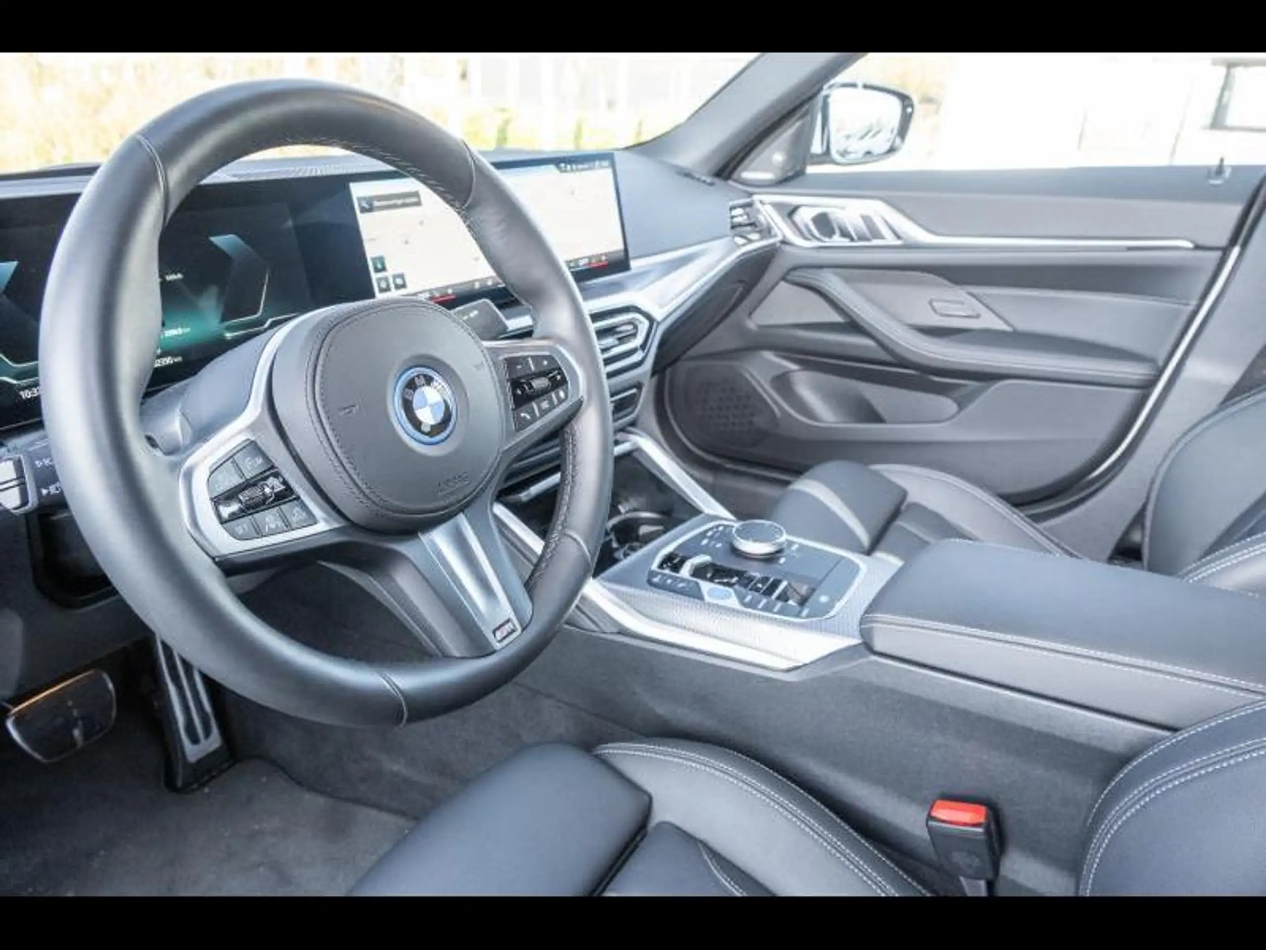 BMW - i4