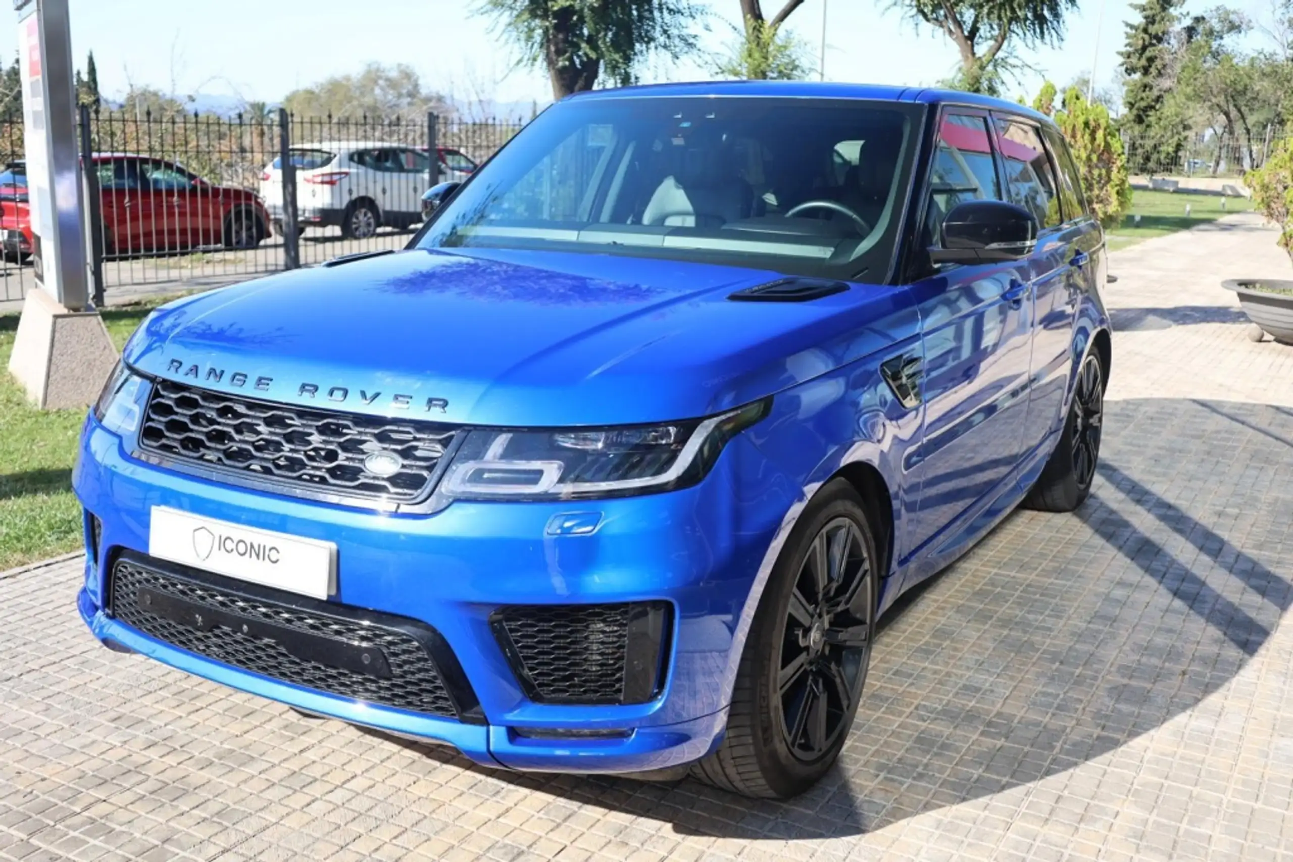 Land Rover - Range Rover Sport