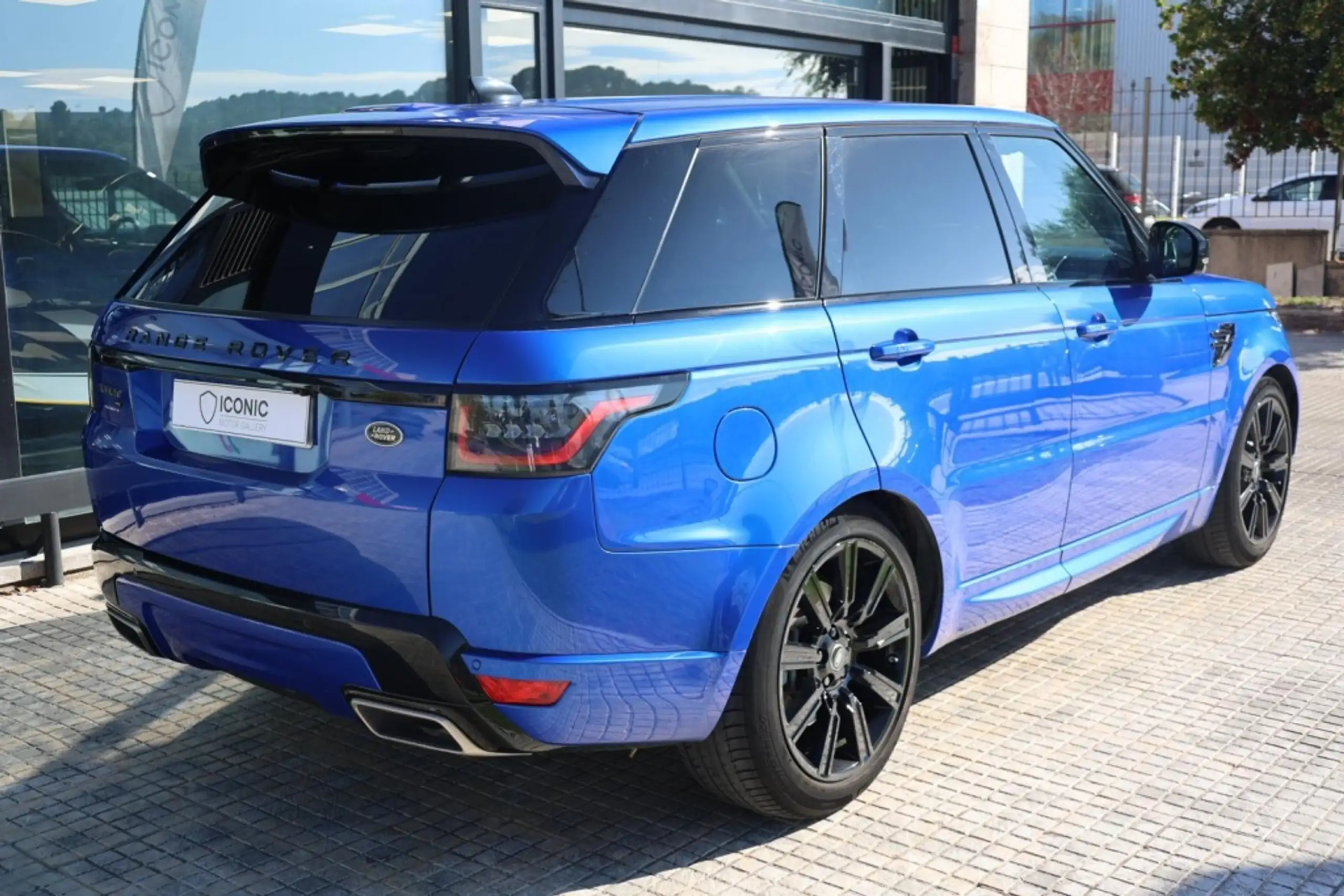 Land Rover - Range Rover Sport