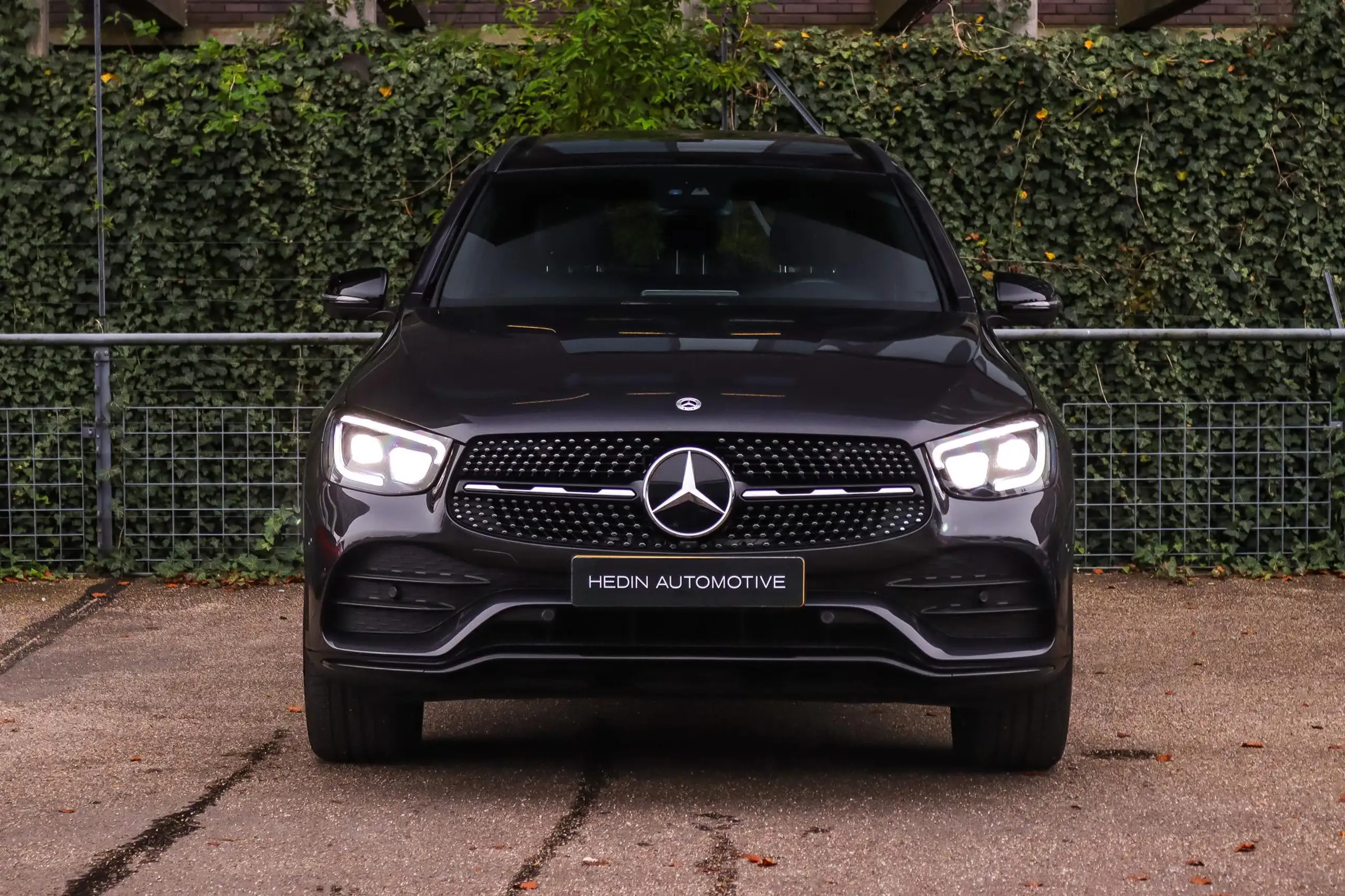 Mercedes-Benz - GLC 300