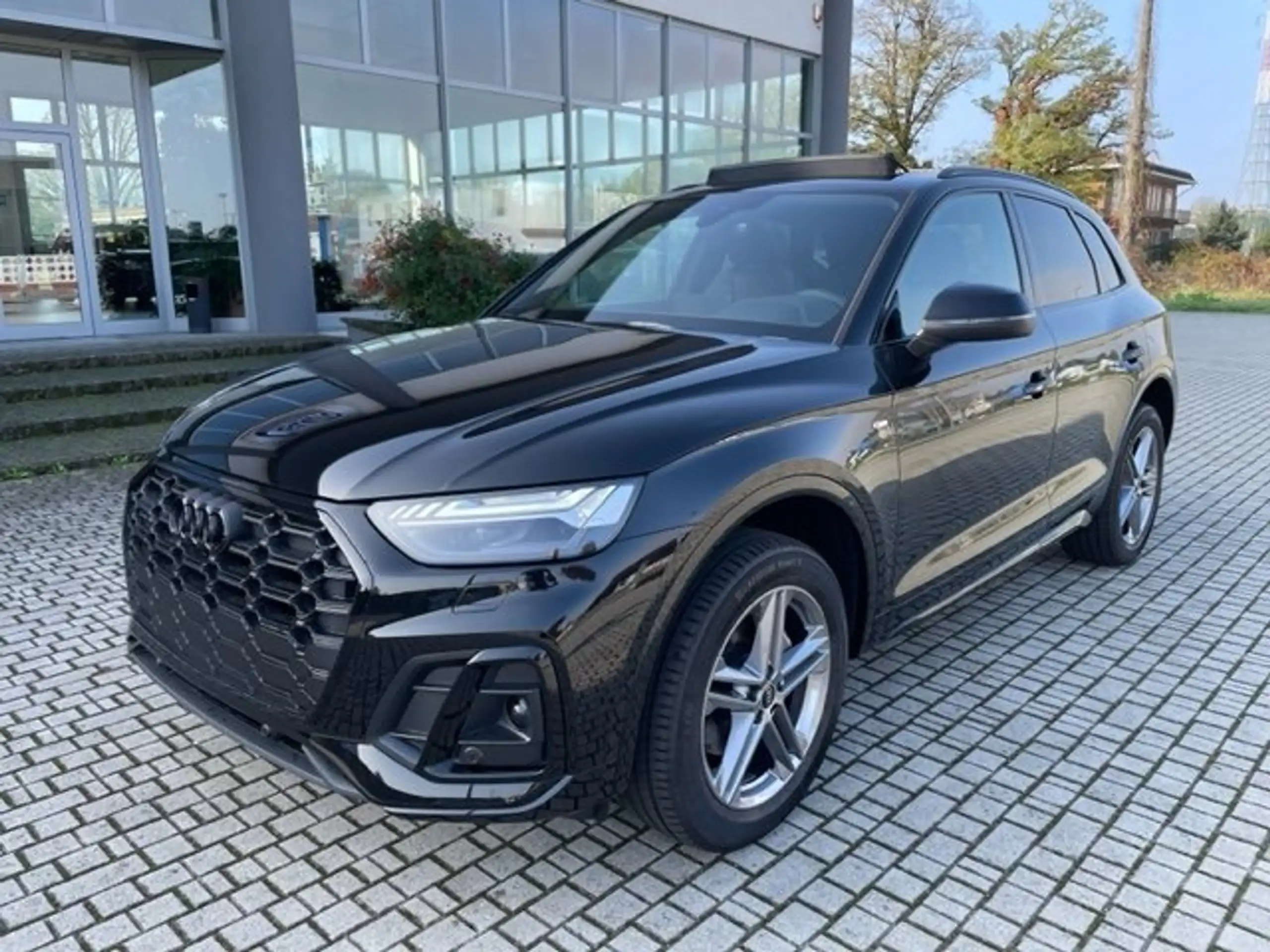 Audi - Q5