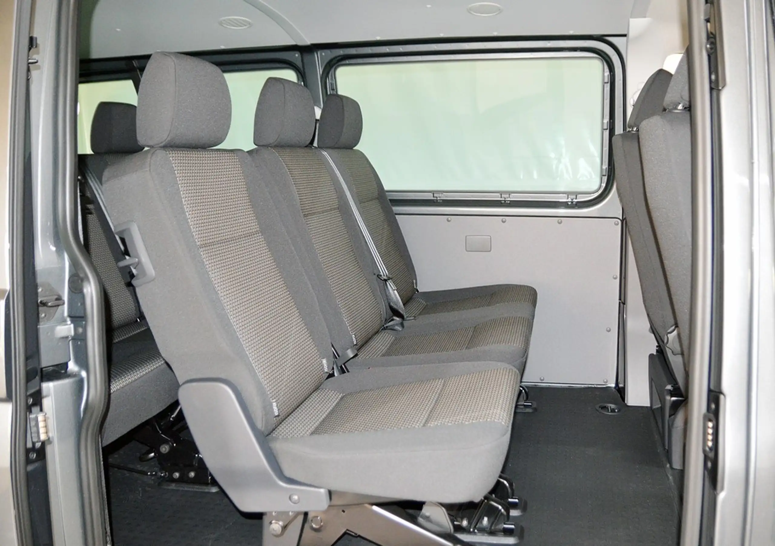 Volkswagen - T6 Transporter