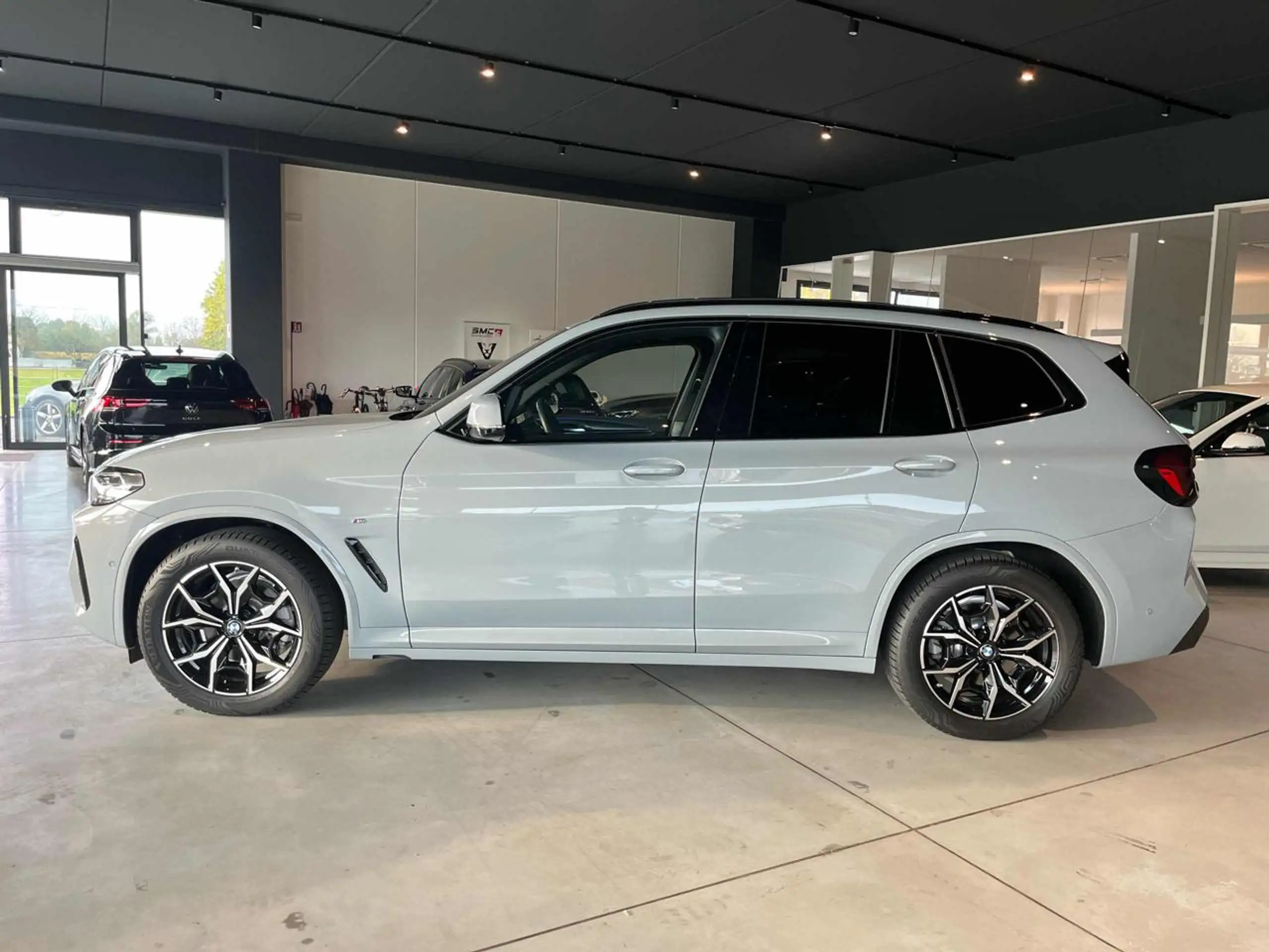 BMW - X3