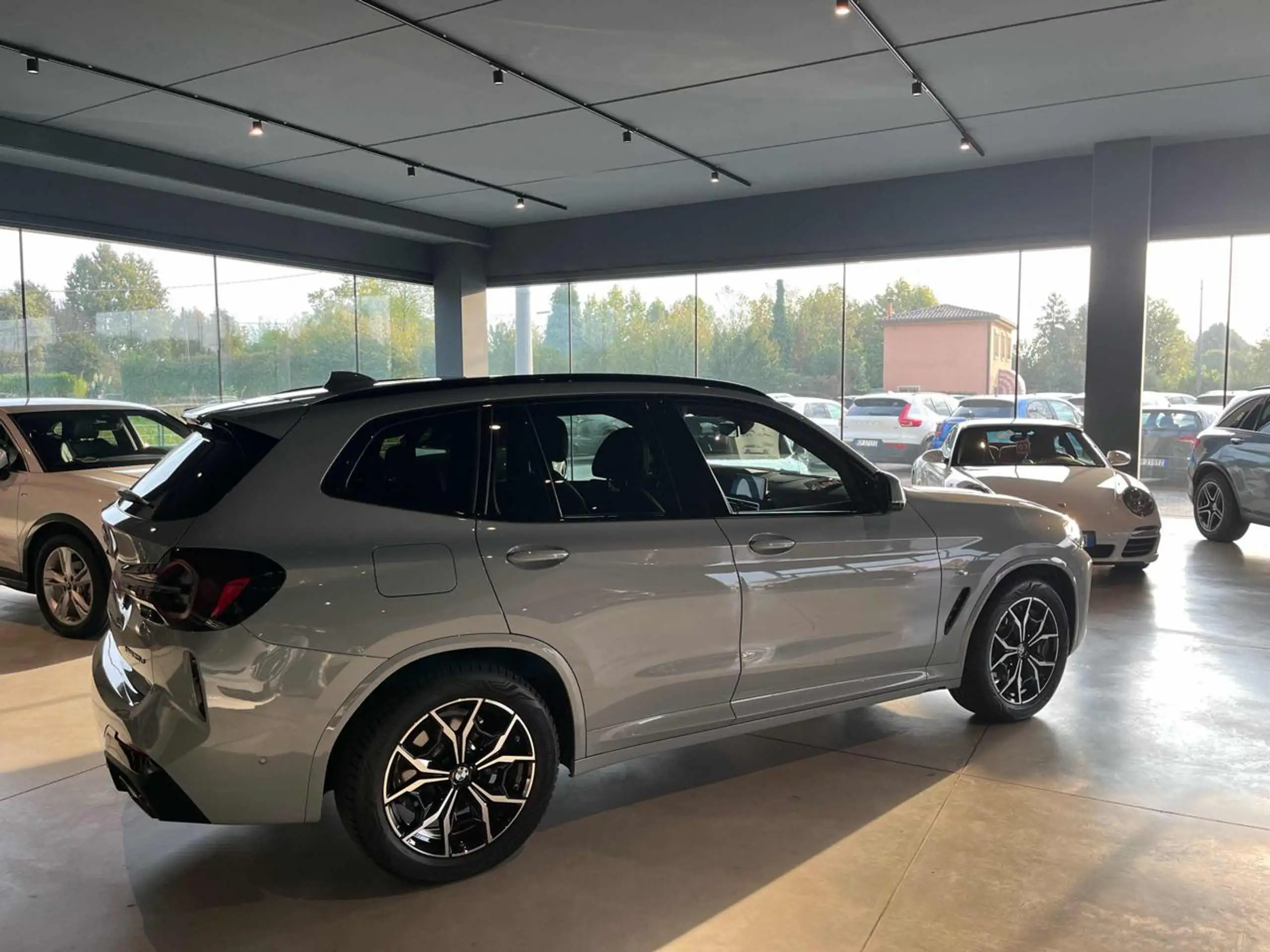 BMW - X3