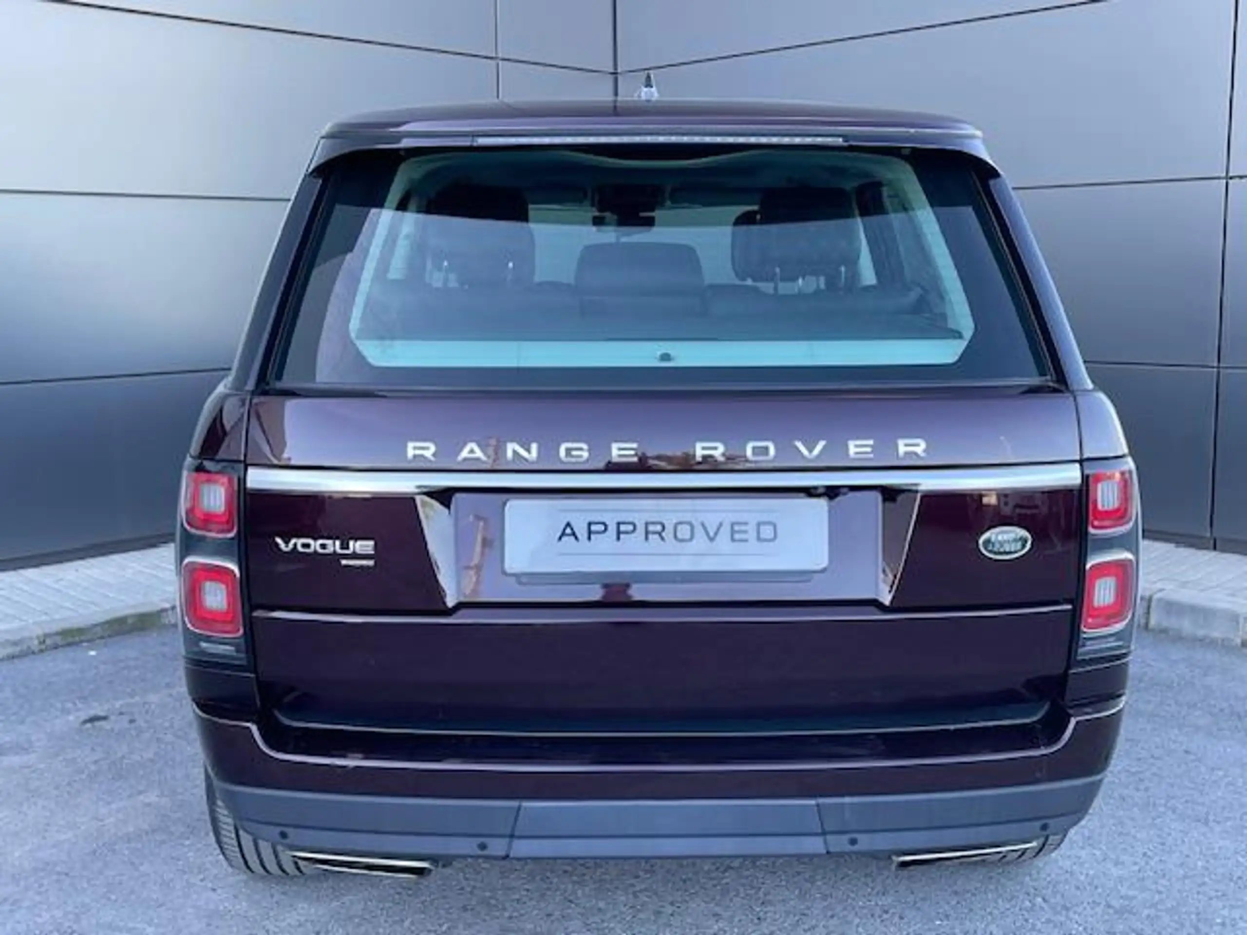 Land Rover - Range Rover