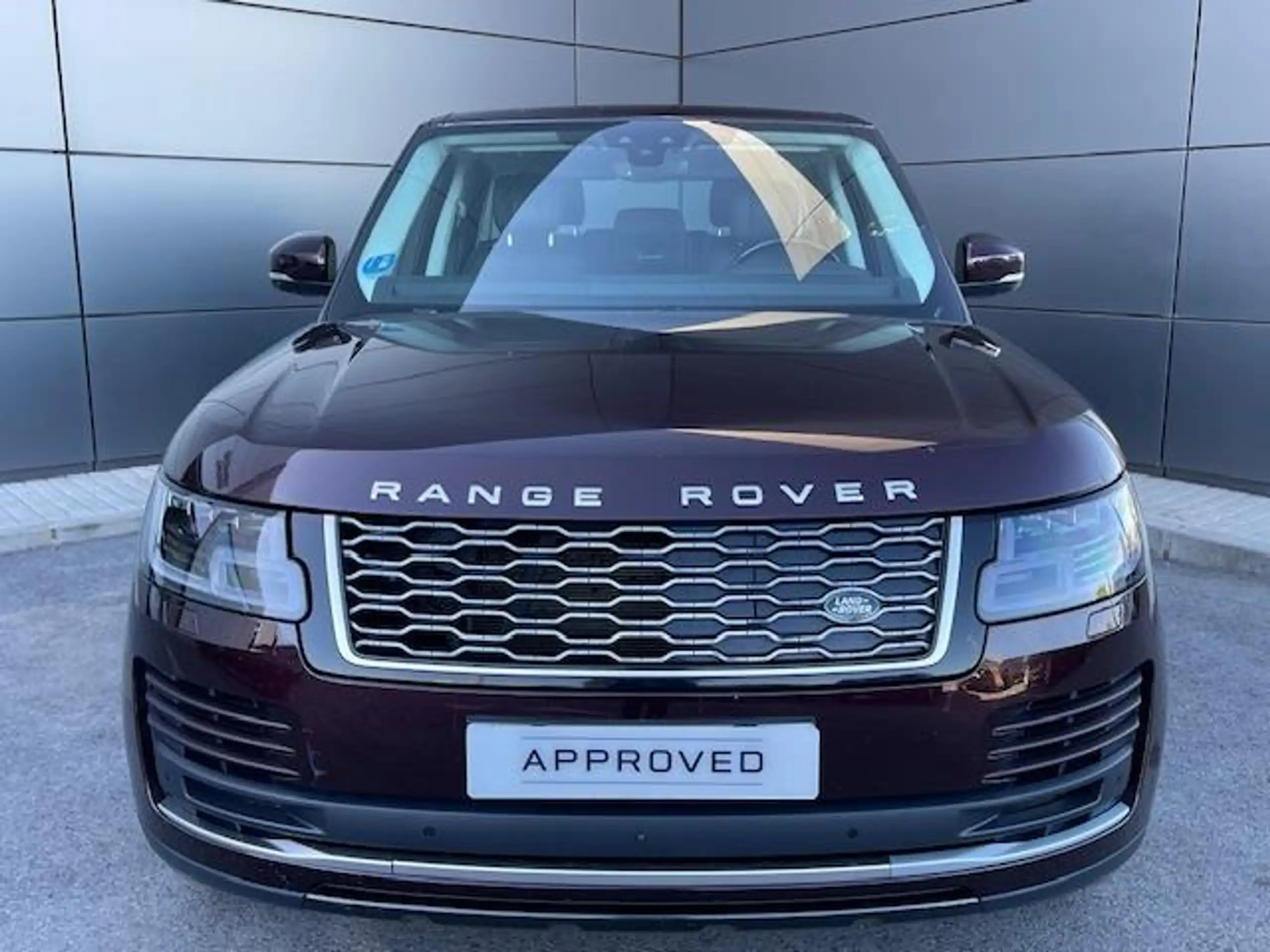 Land Rover - Range Rover