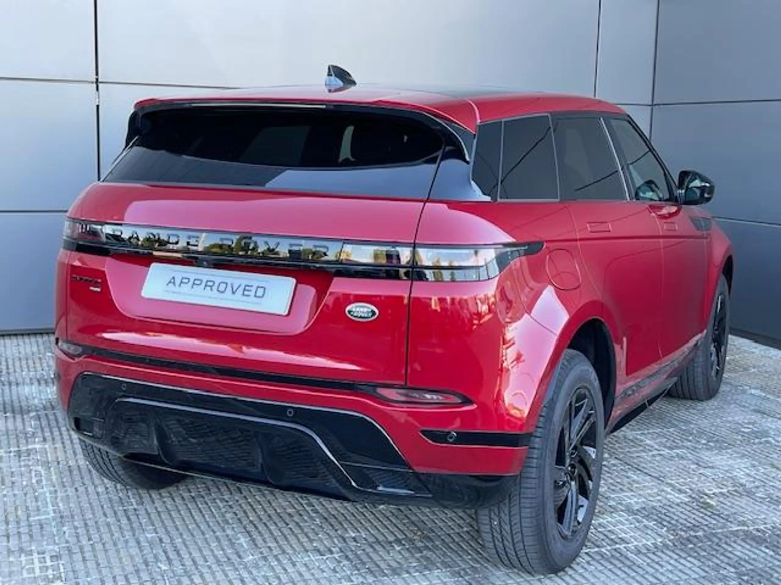 Land Rover - Range Rover Evoque