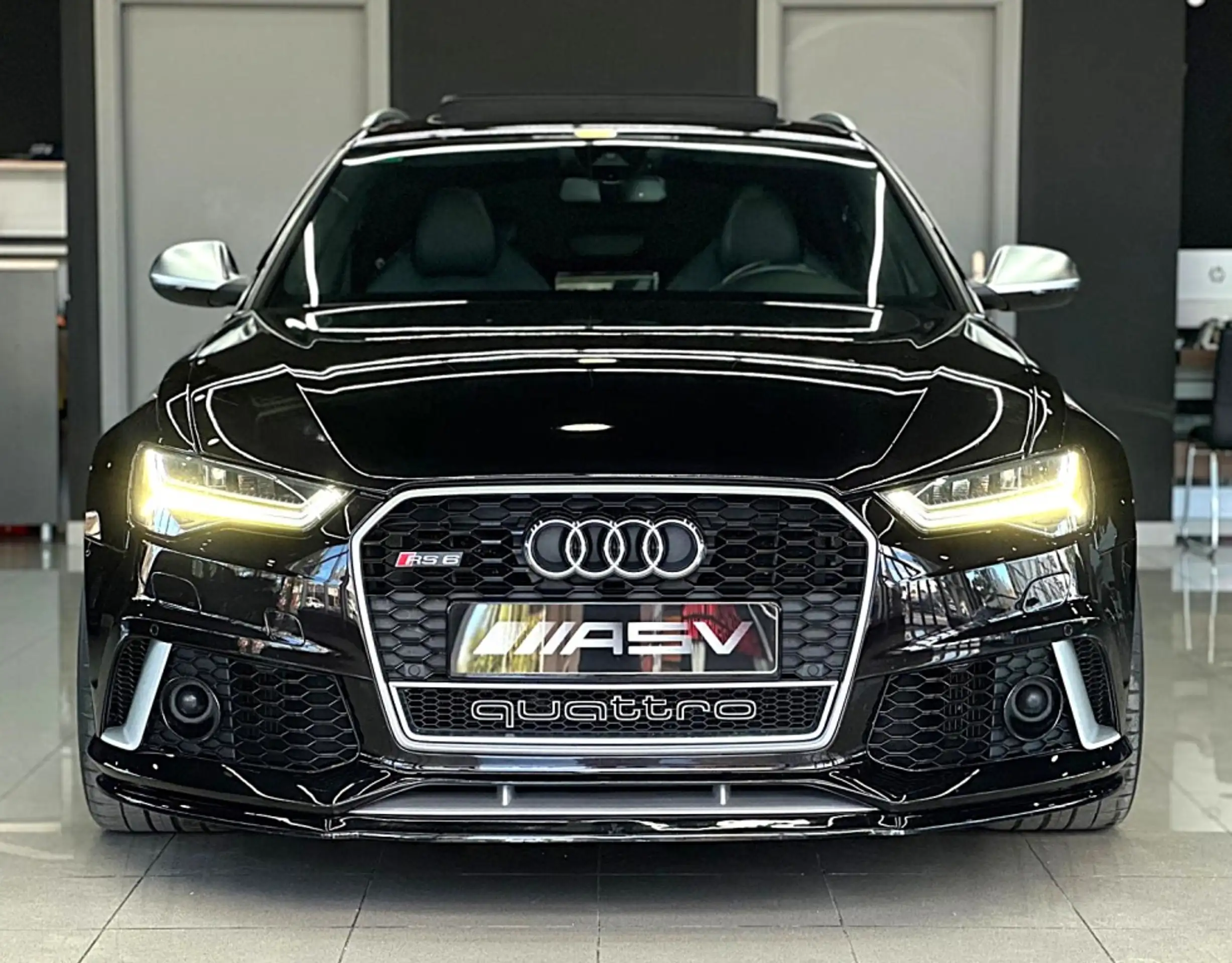 Audi - RS6