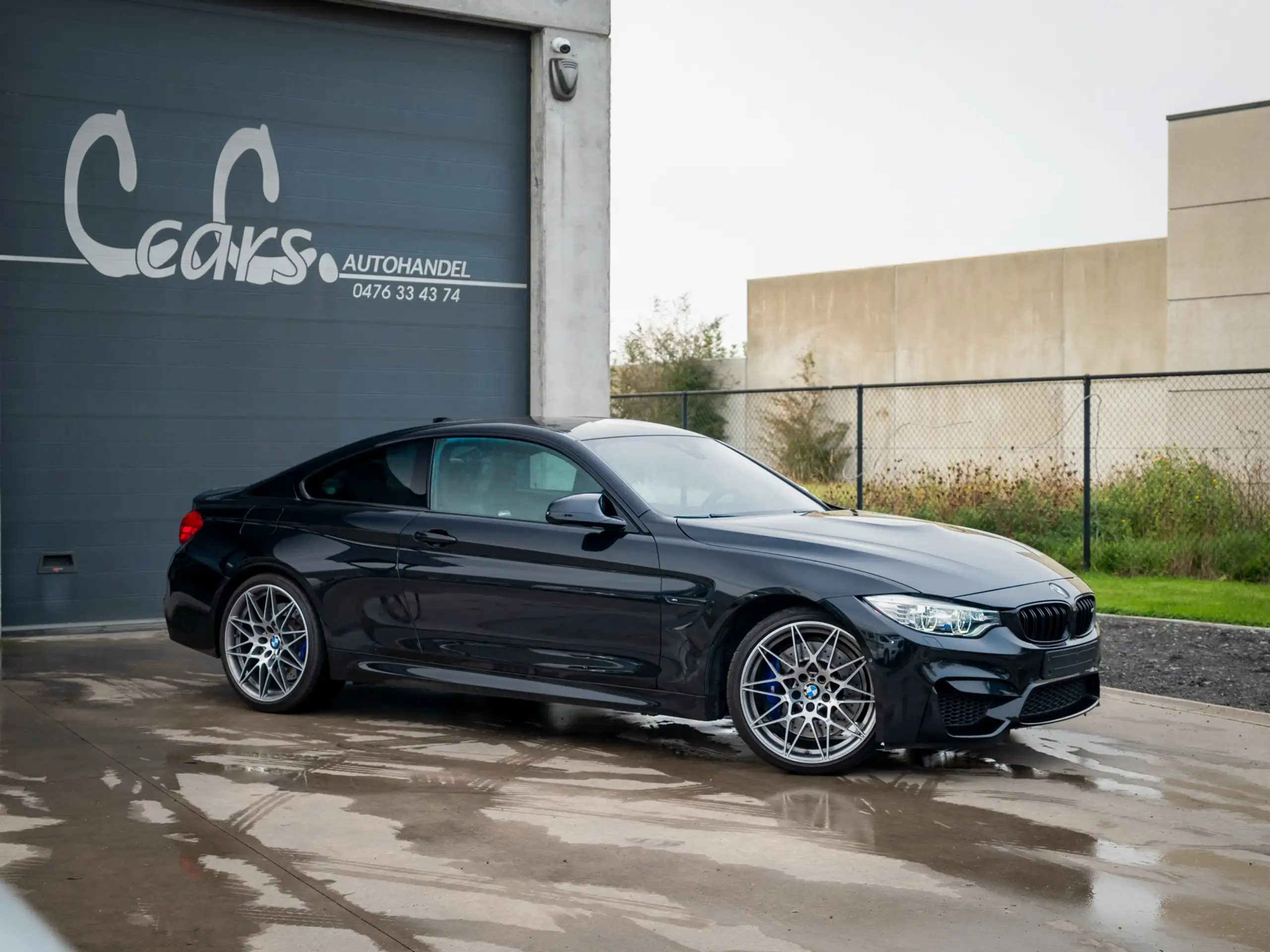 BMW - M4