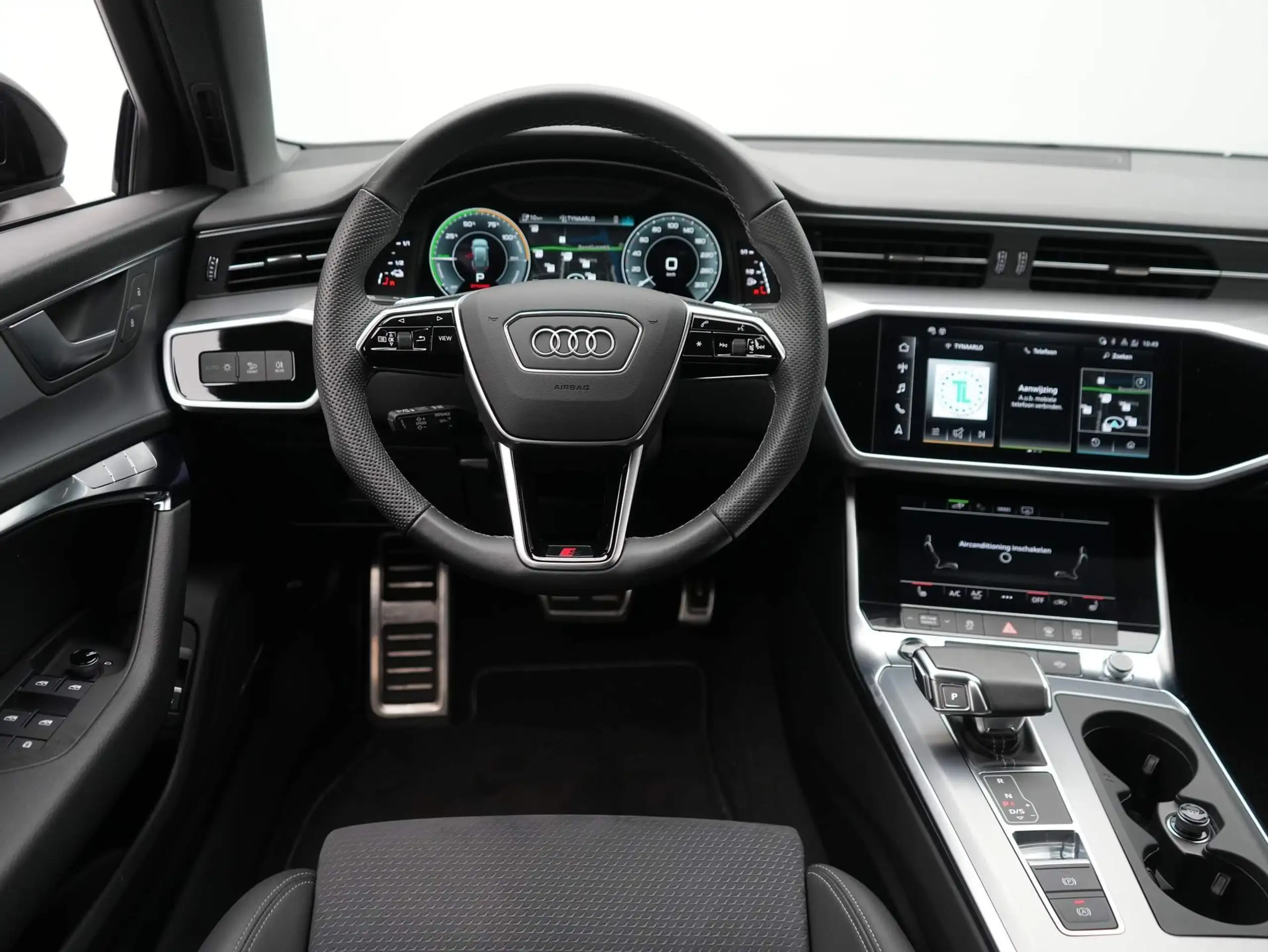 Audi - A6