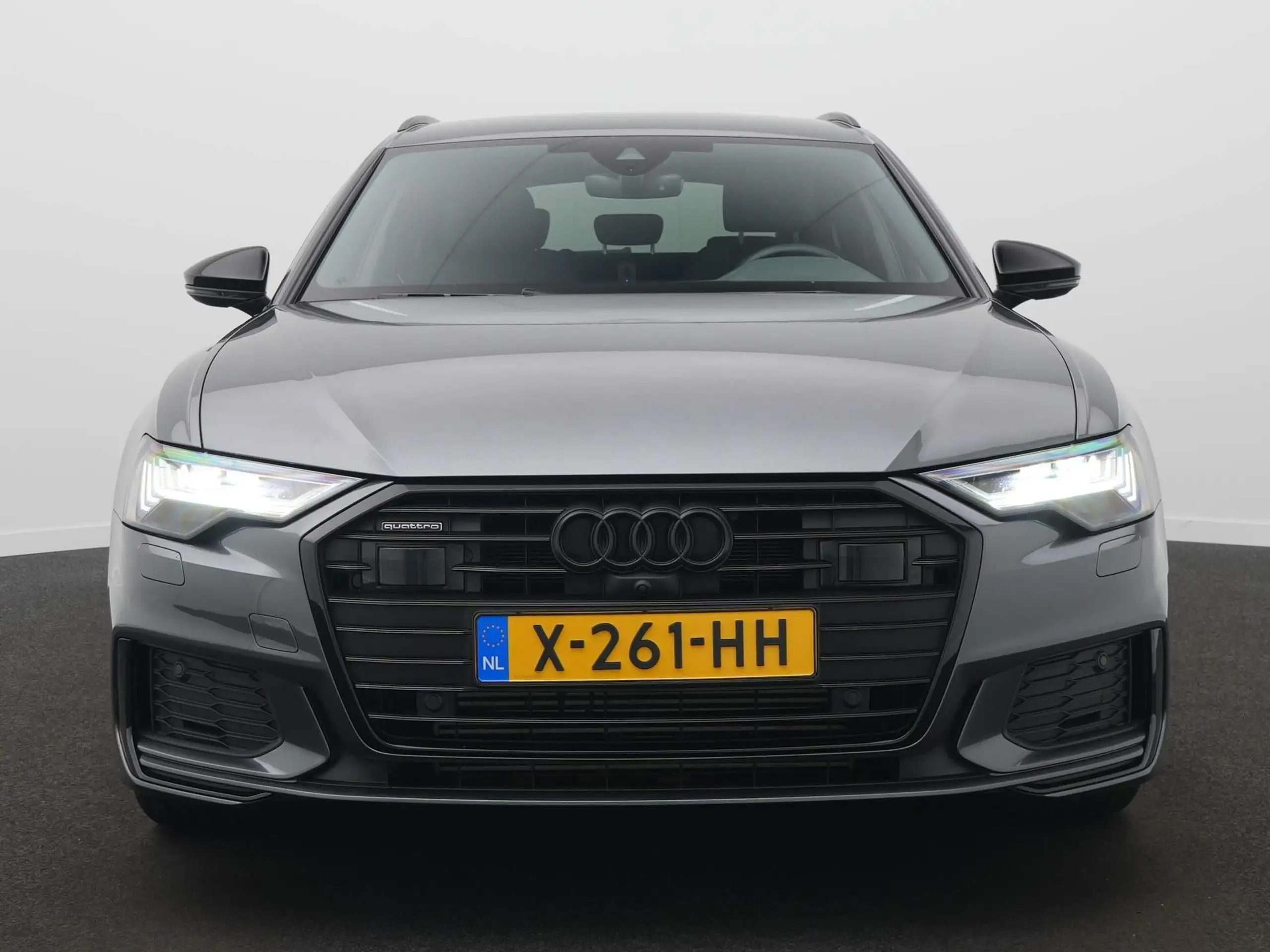 Audi - A6