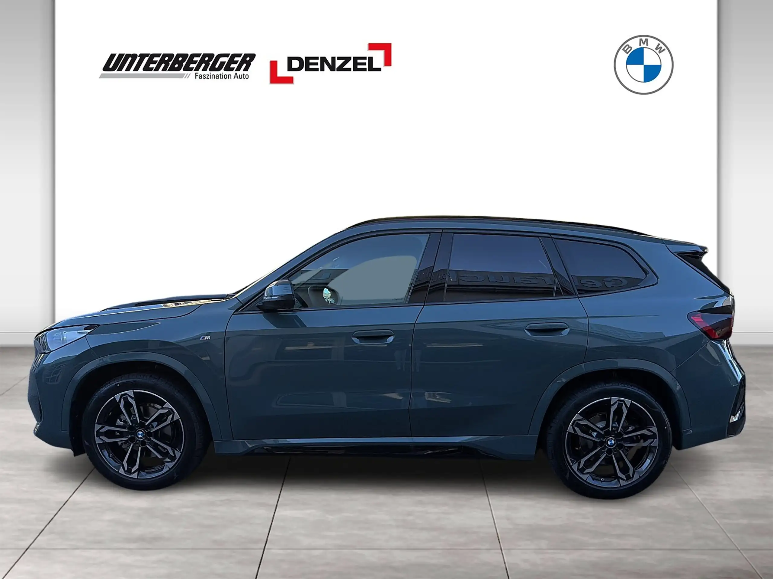 BMW - X1