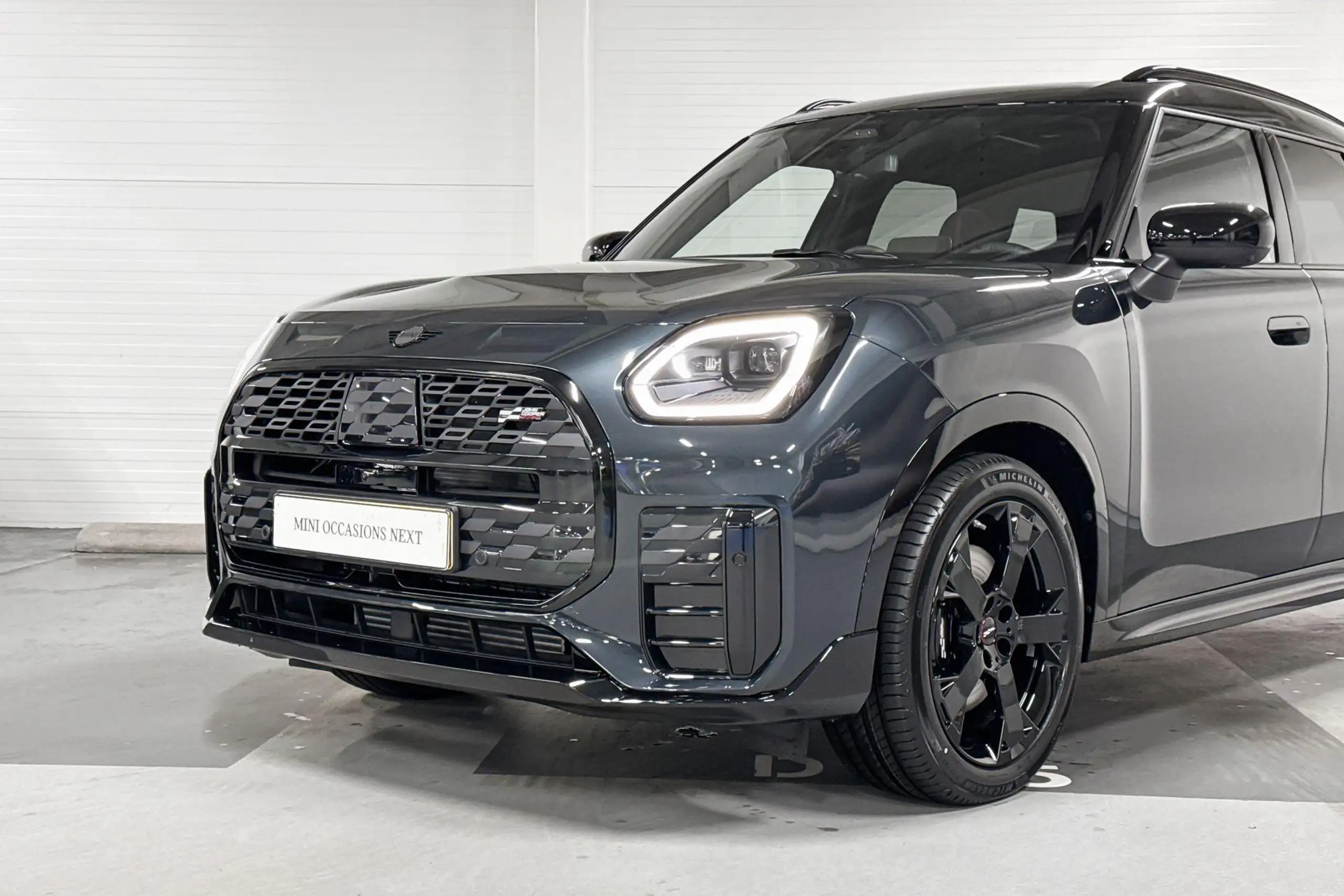 MINI - Countryman C