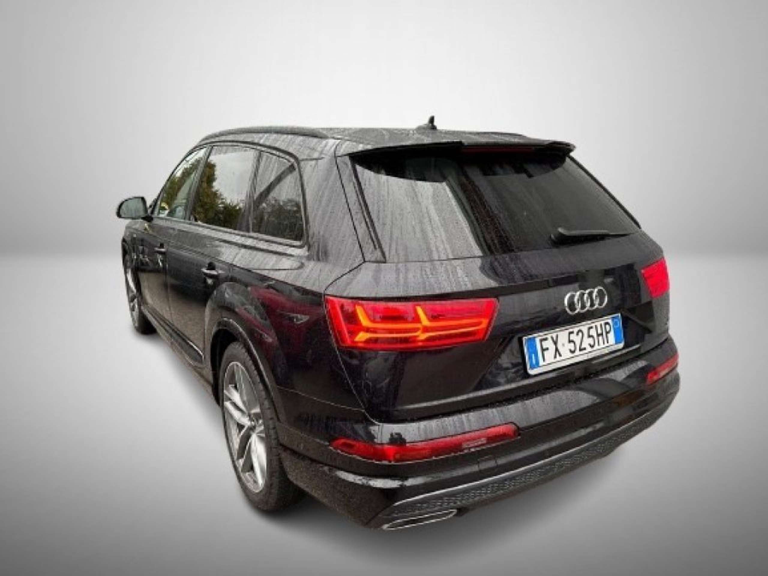 Audi - Q7