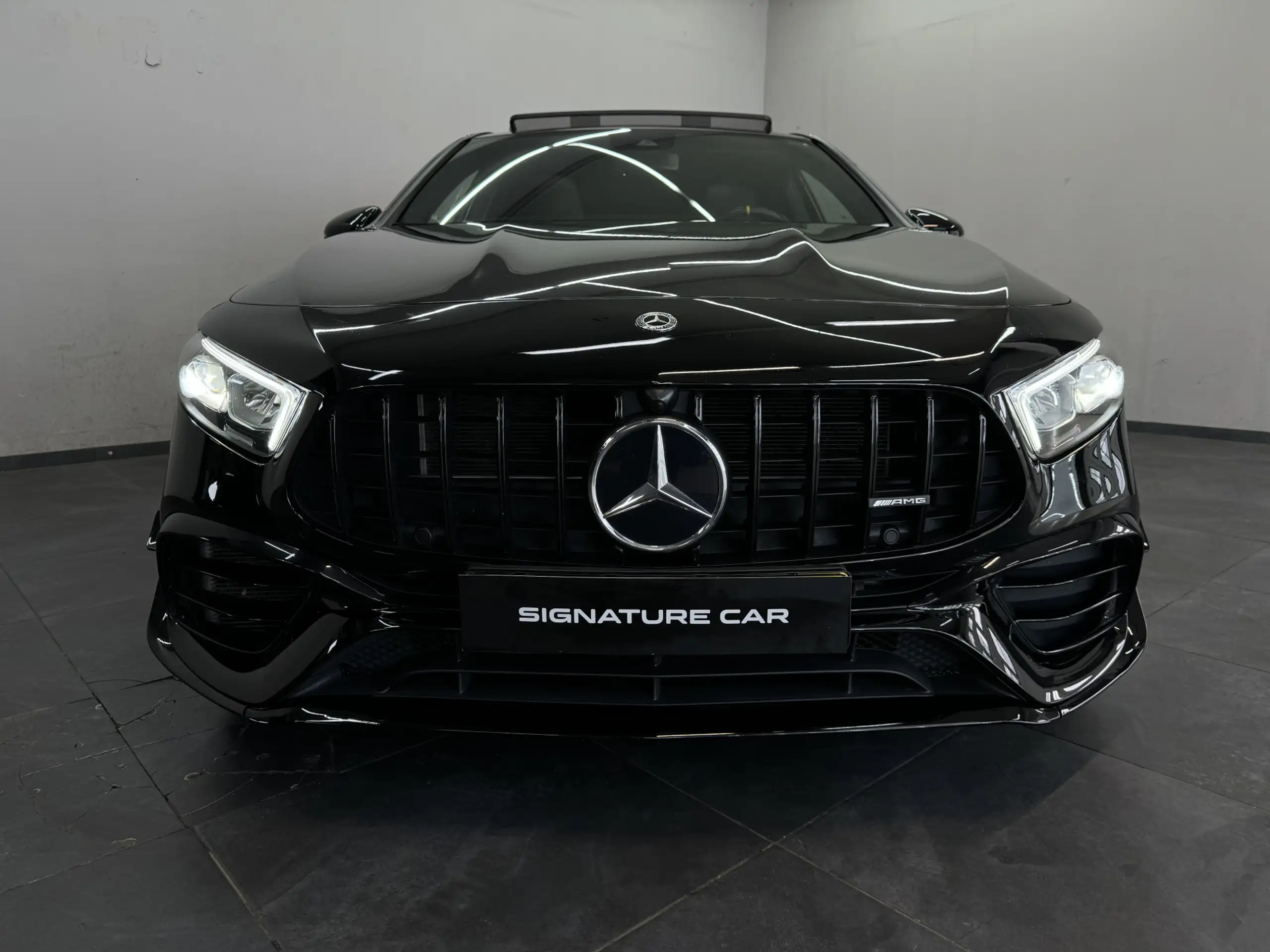 Mercedes-Benz - A 45 AMG