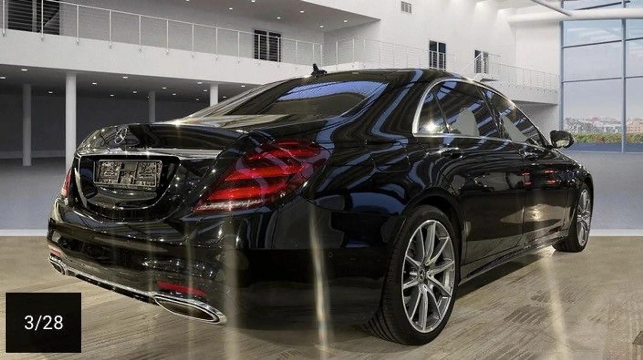 Mercedes-Benz - S 560