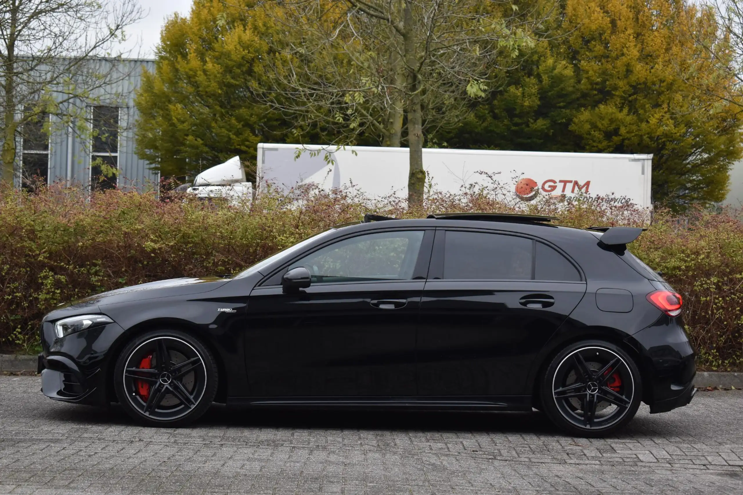 Mercedes-Benz - A 45 AMG