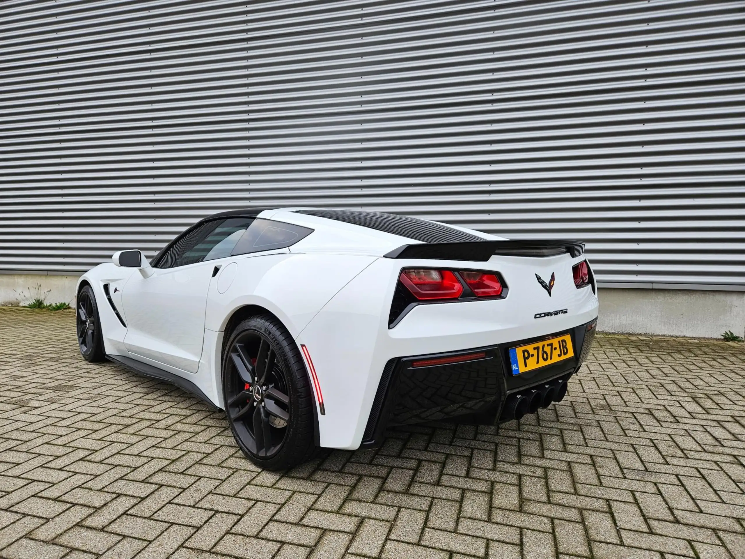 Chevrolet - Corvette