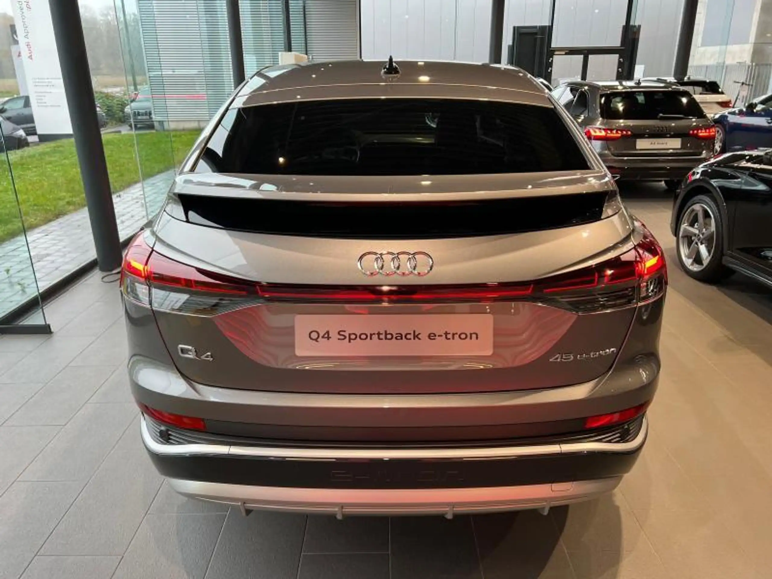 Audi - Q4 e-tron