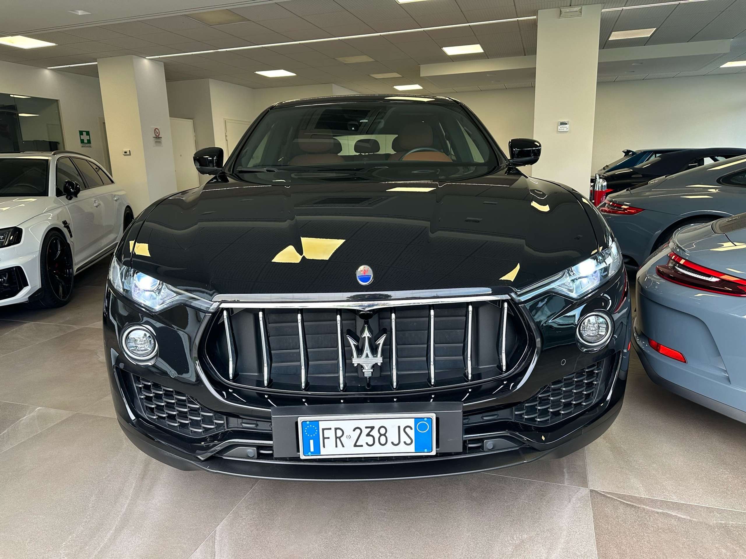 Maserati - Levante