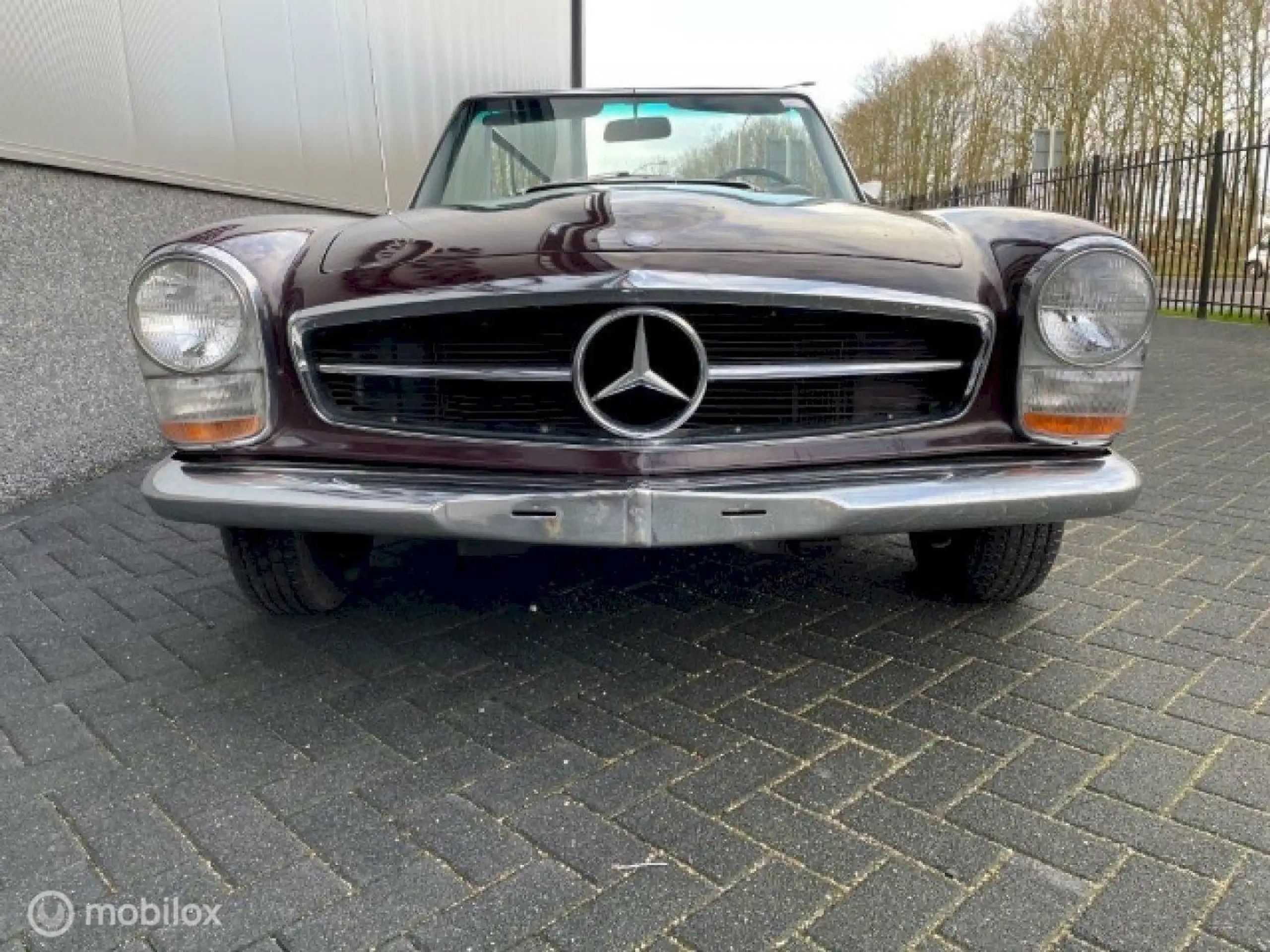 Mercedes-Benz - SL 280