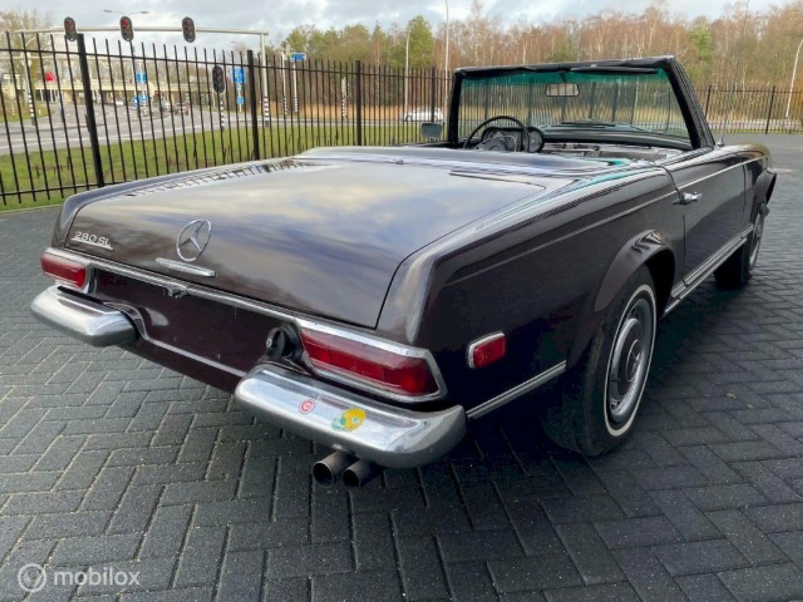 Mercedes-Benz - SL 280