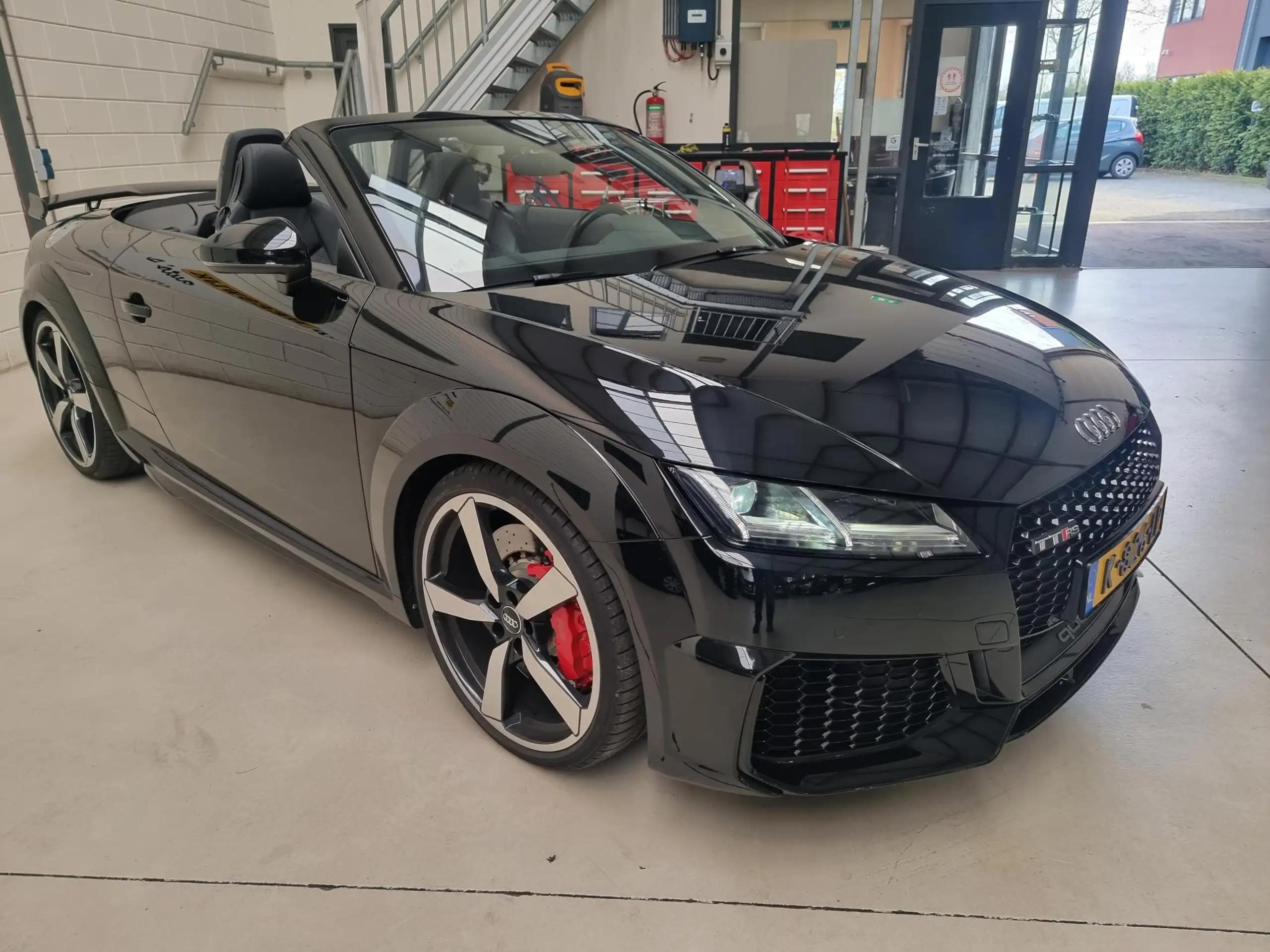 Audi - TT RS