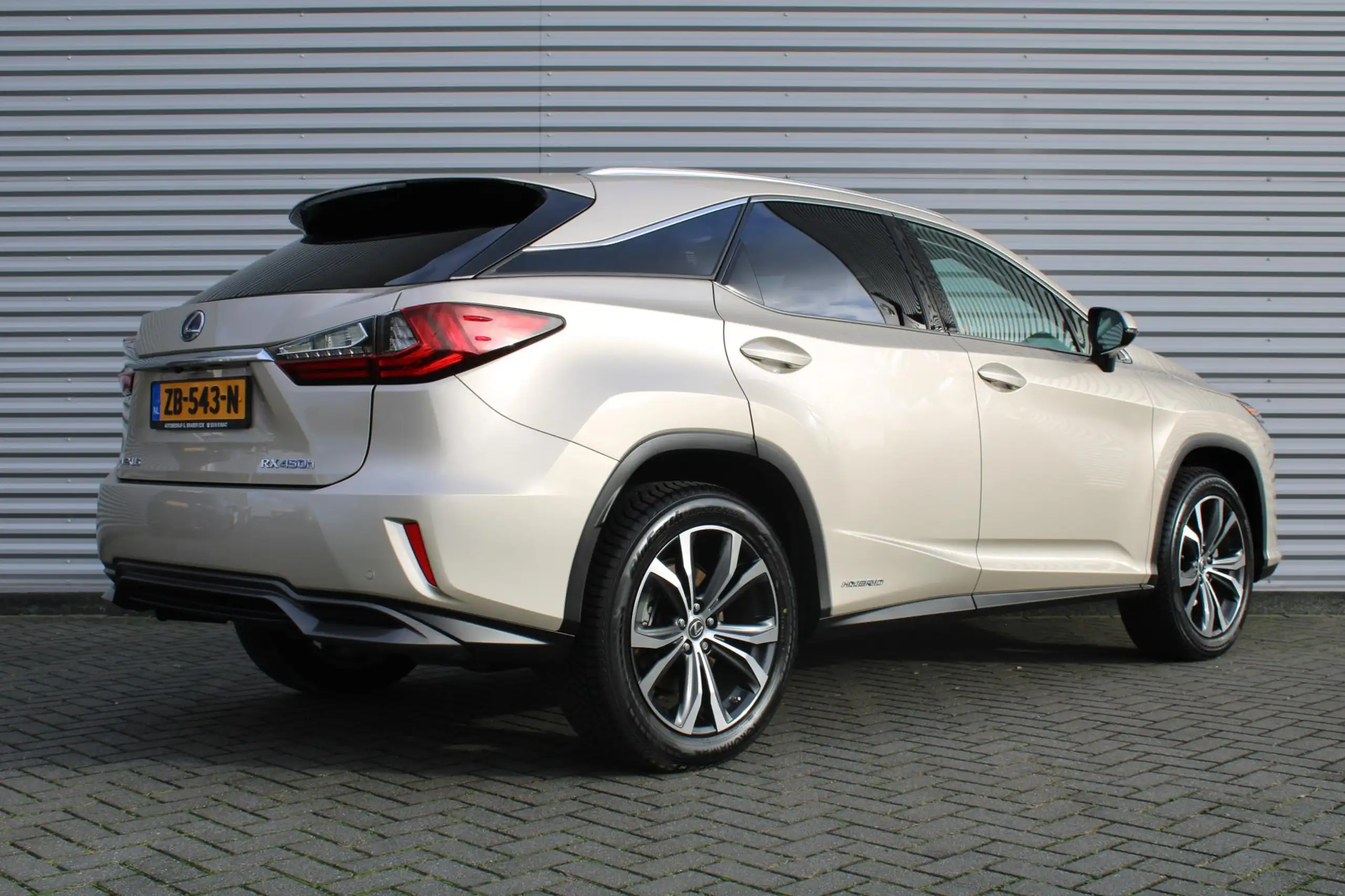 Lexus - RX 450h