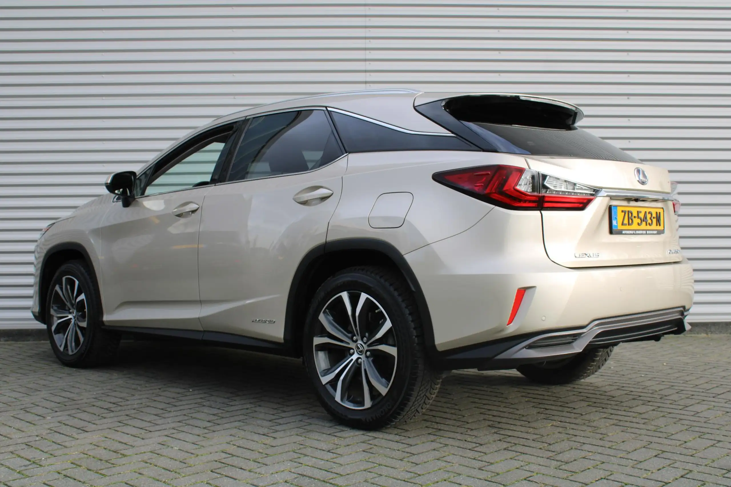 Lexus - RX 450h