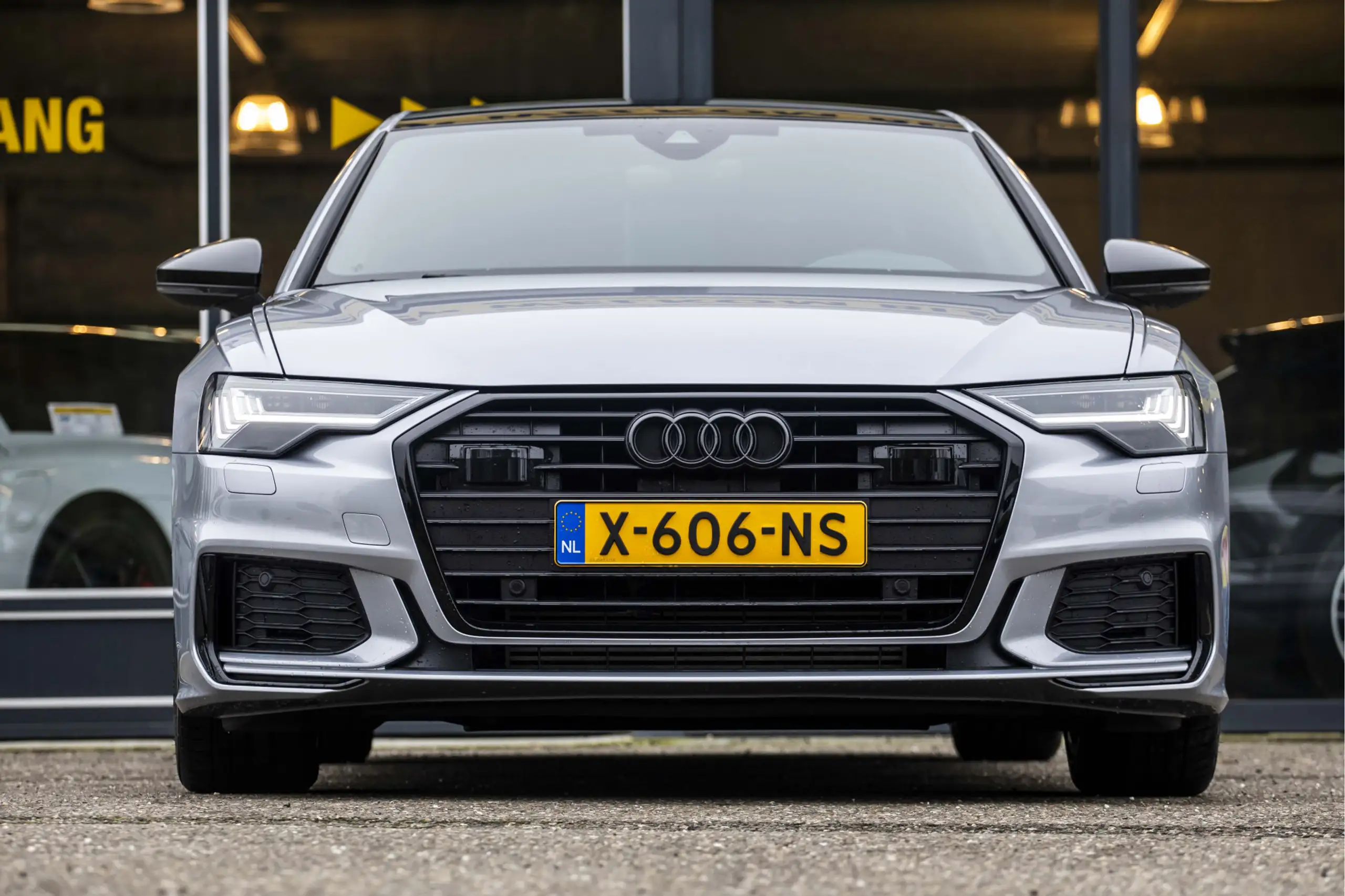 Audi - A6