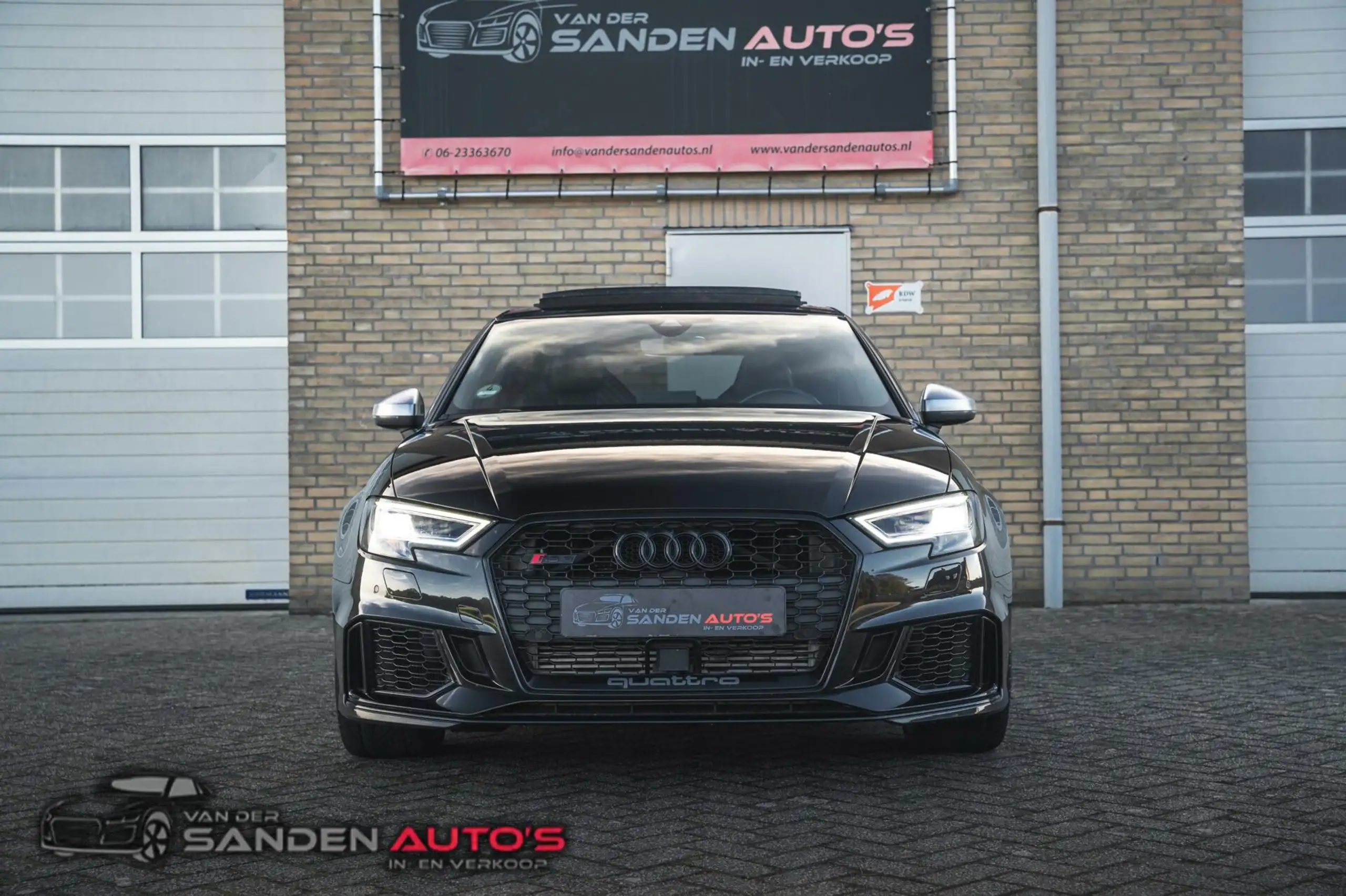 Audi - RS3