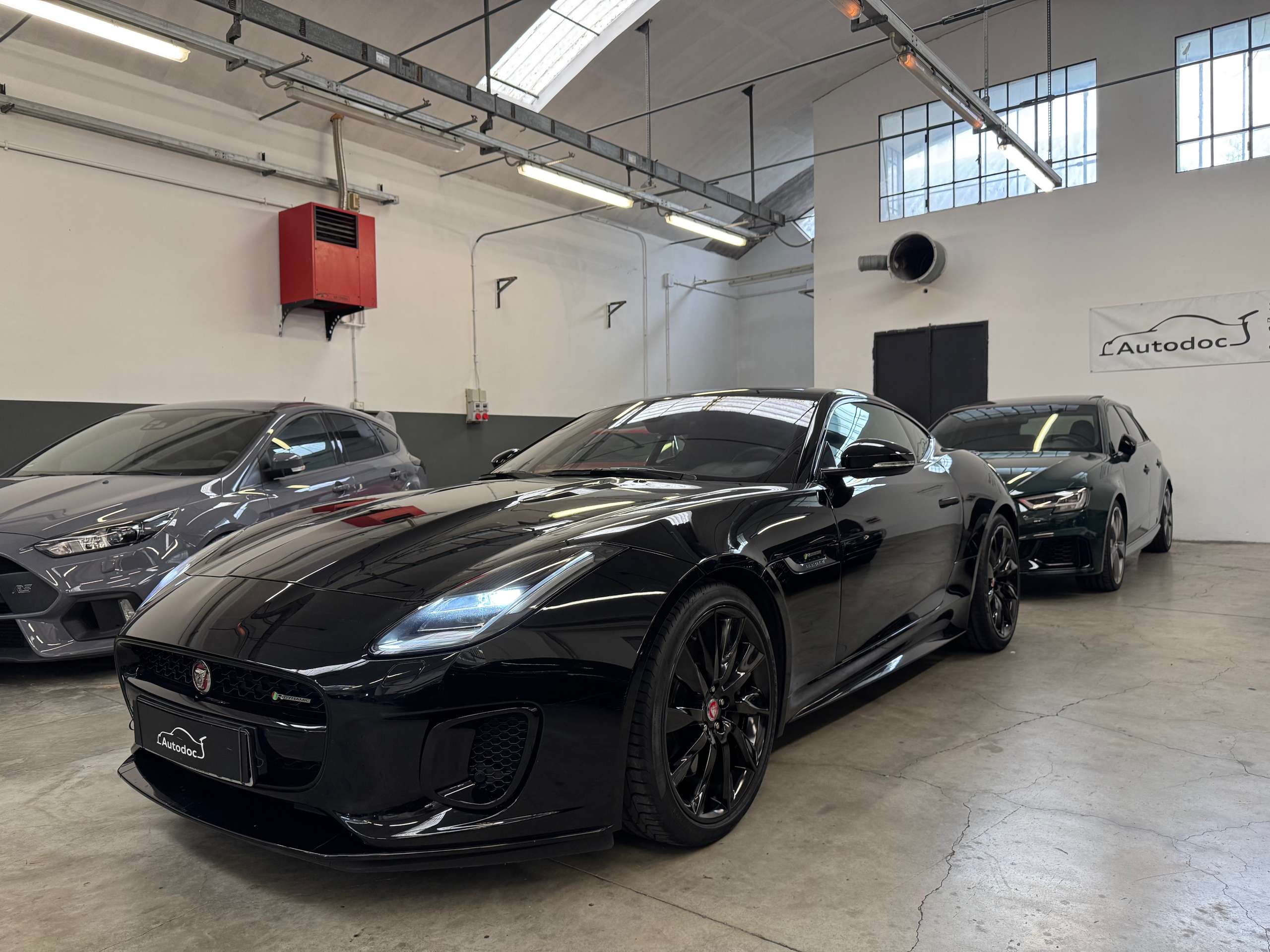 Jaguar F-Type 2019