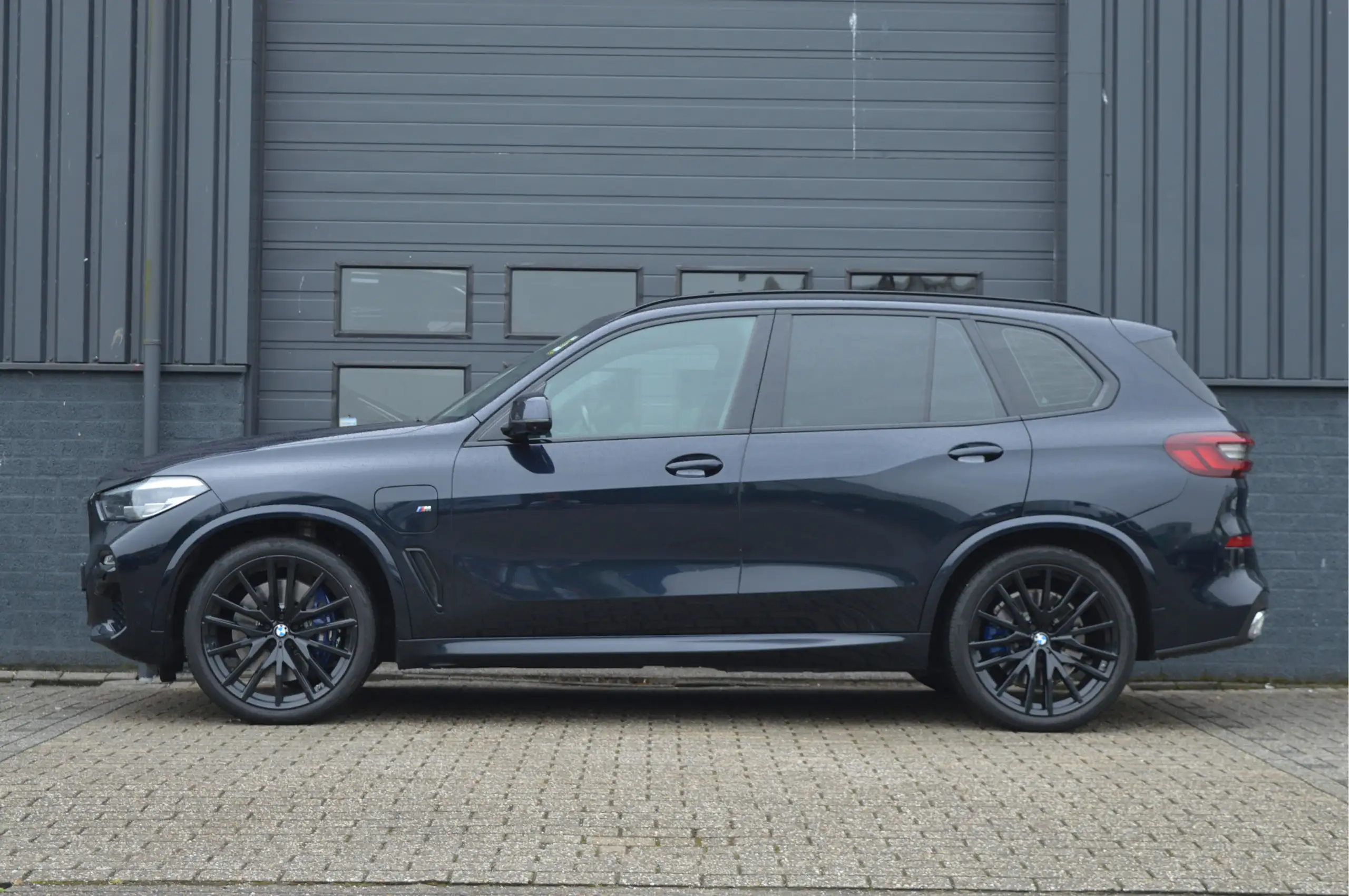 BMW - X5