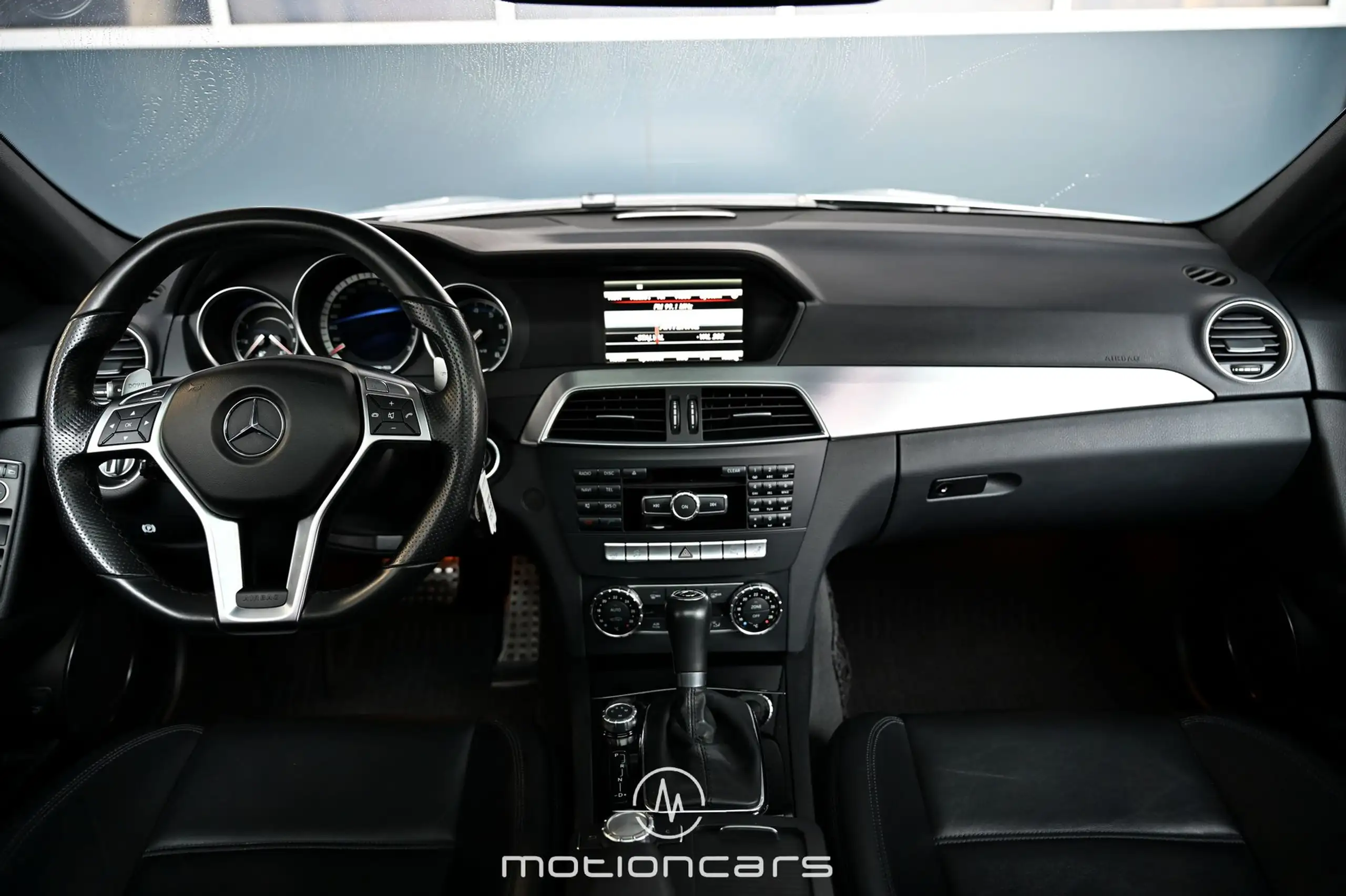 Mercedes-Benz - C 63 AMG