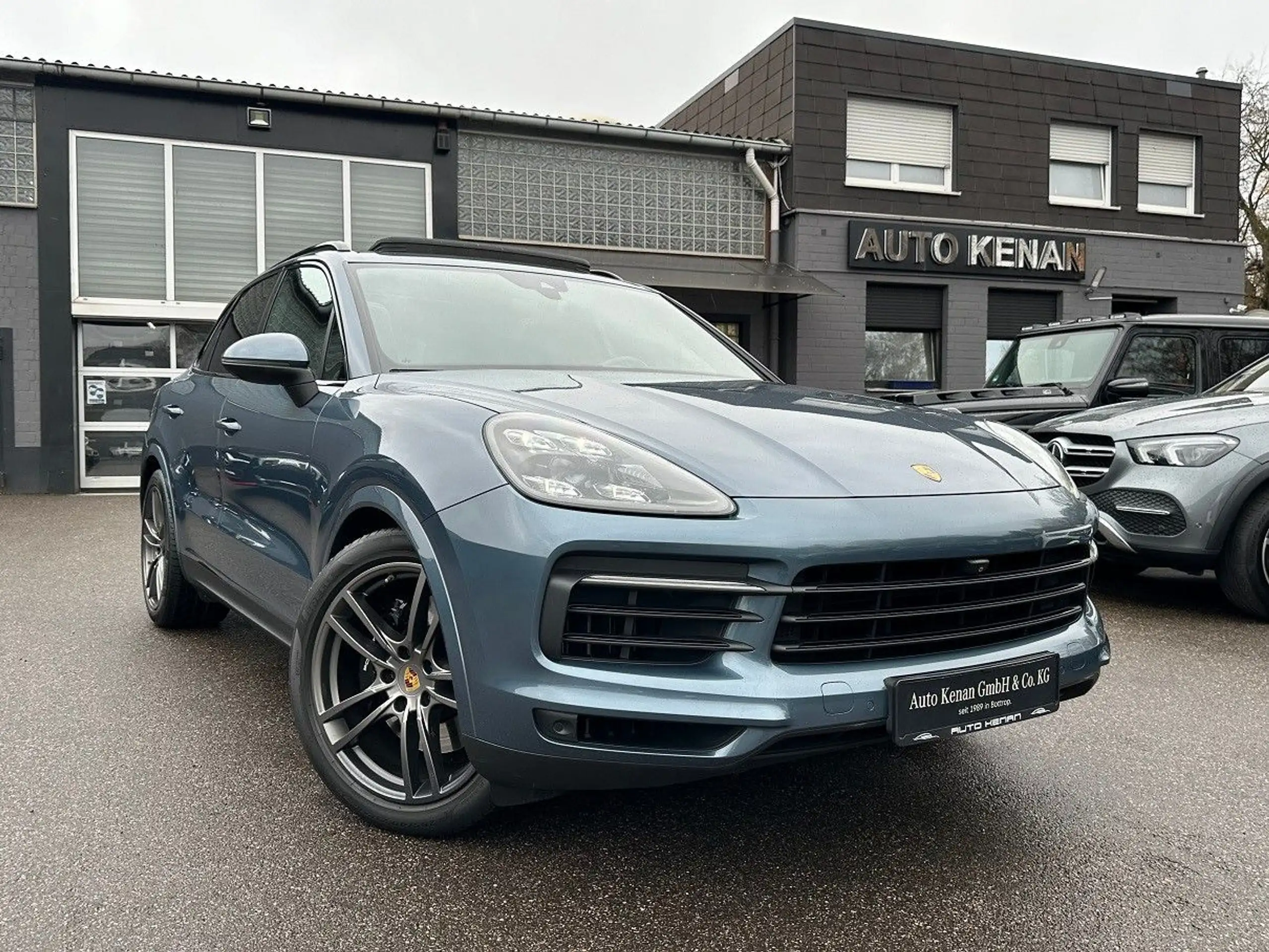 Porsche - Cayenne