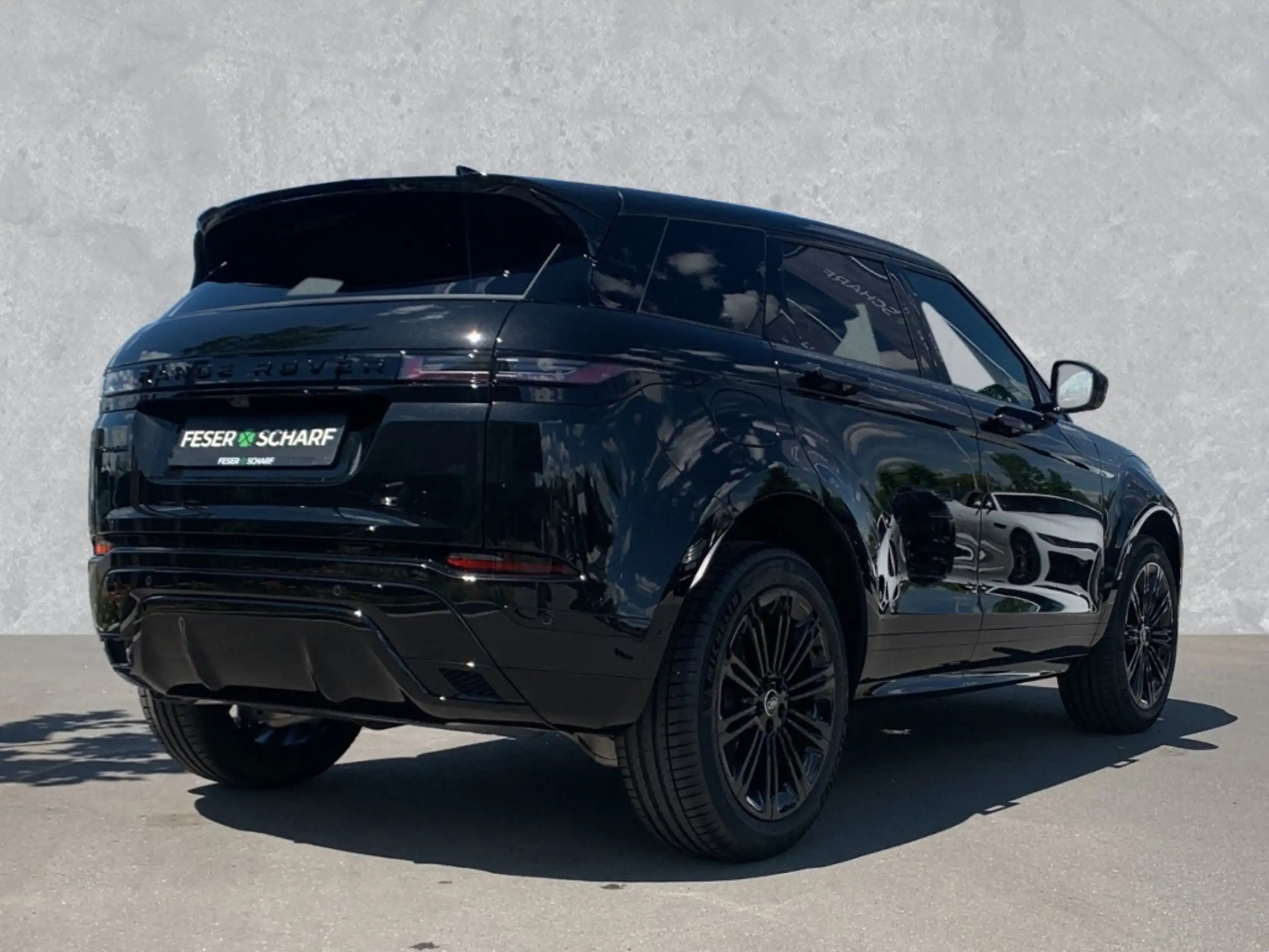 Land Rover - Range Rover Evoque