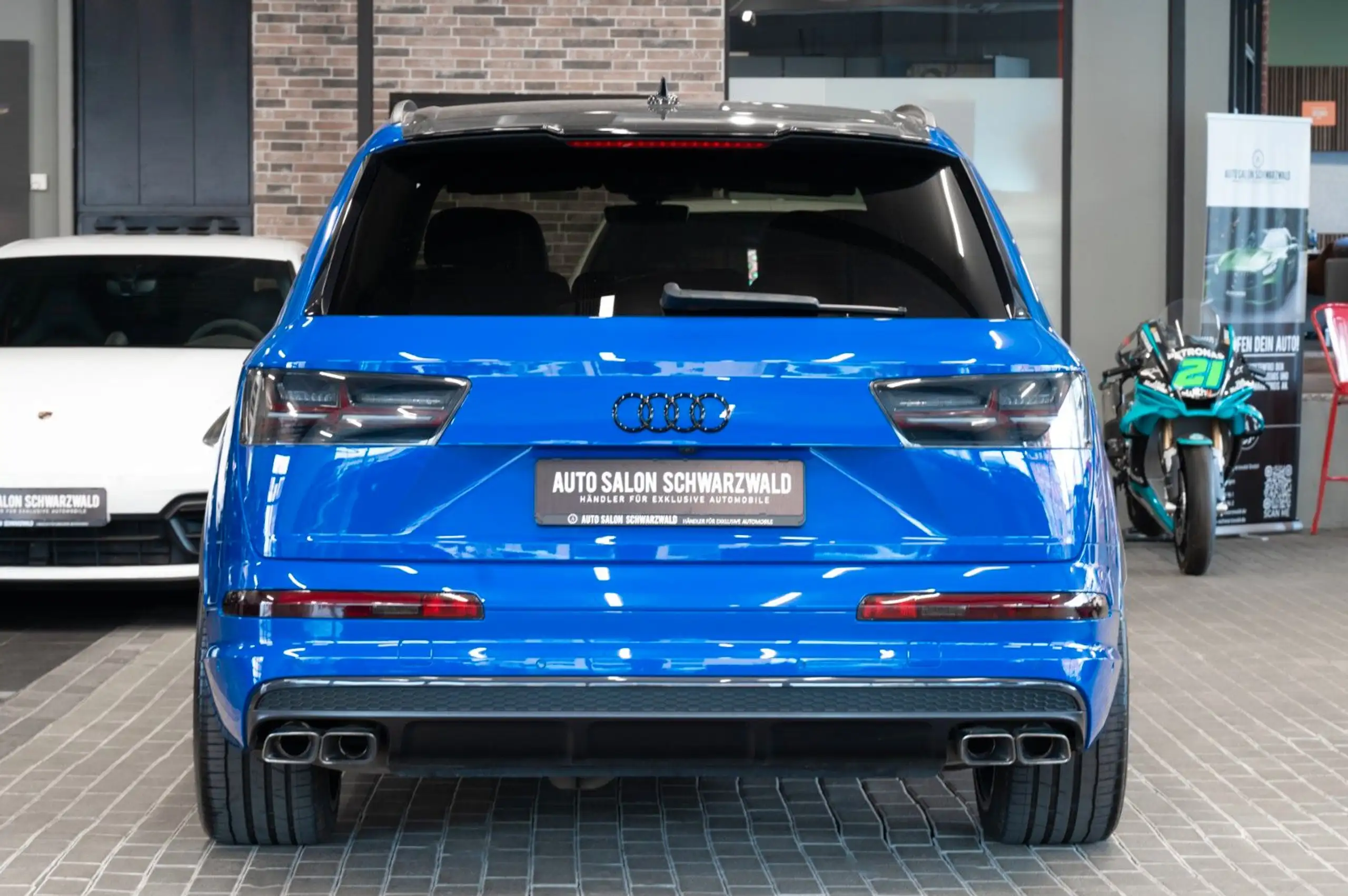 Audi - SQ7