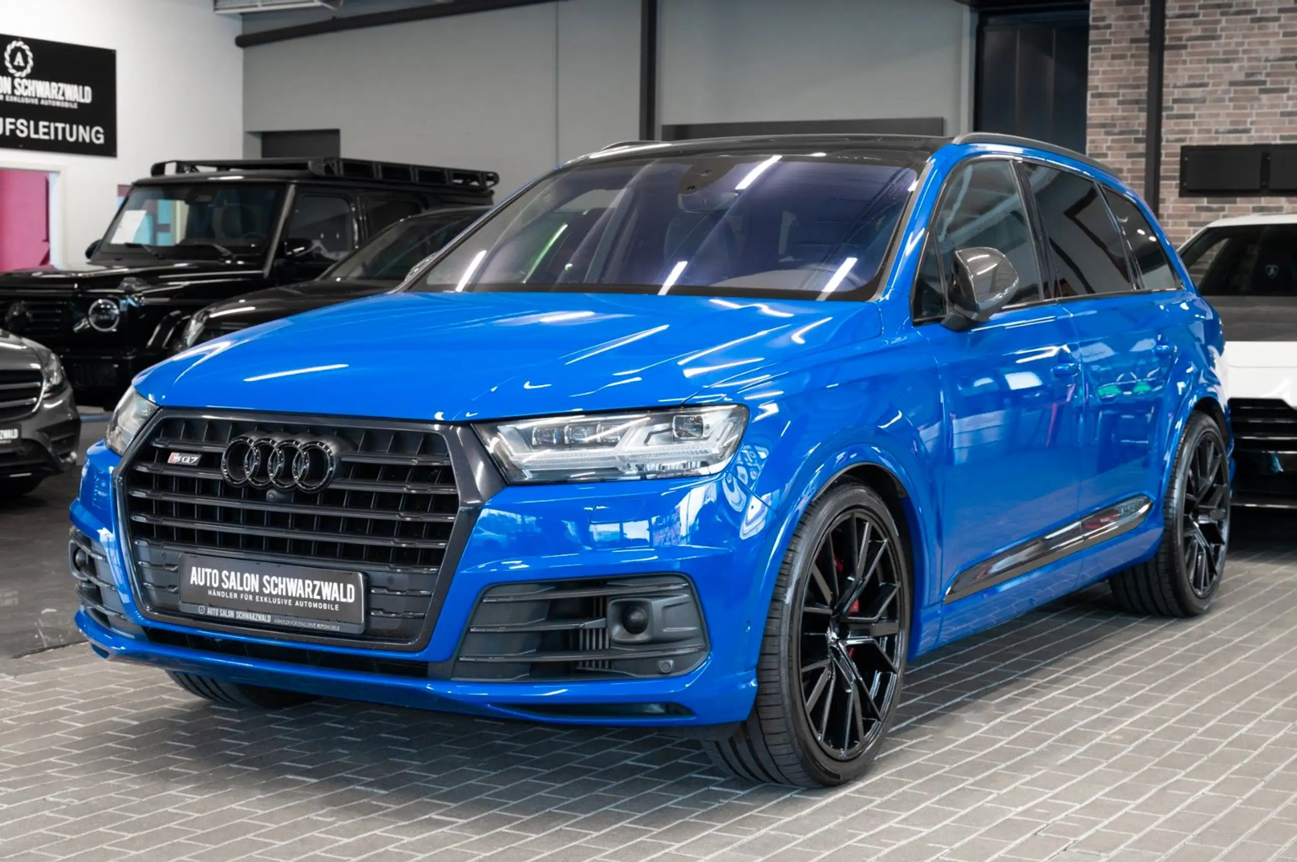 Audi - SQ7