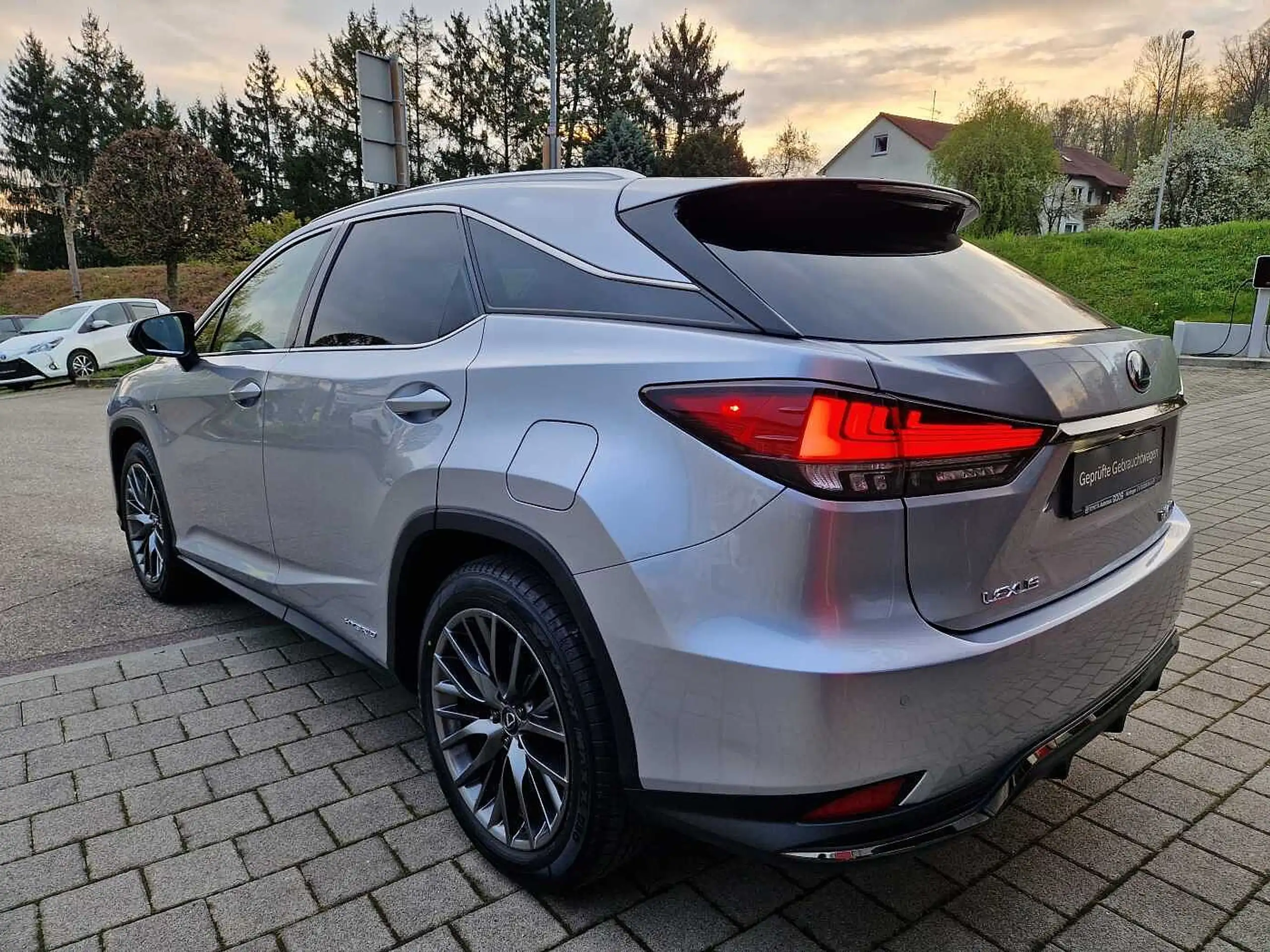 Lexus - RX 450h