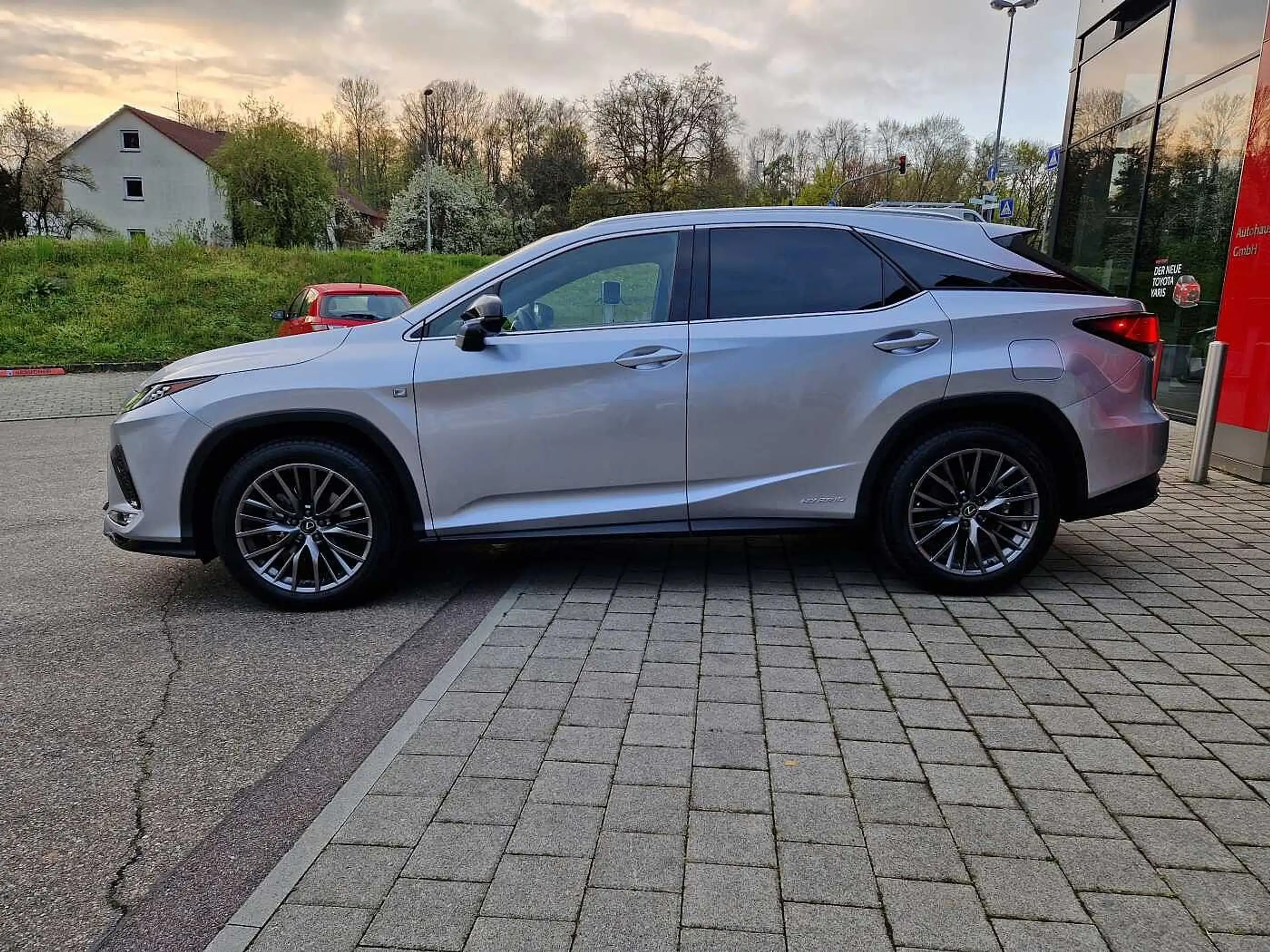 Lexus - RX 450h