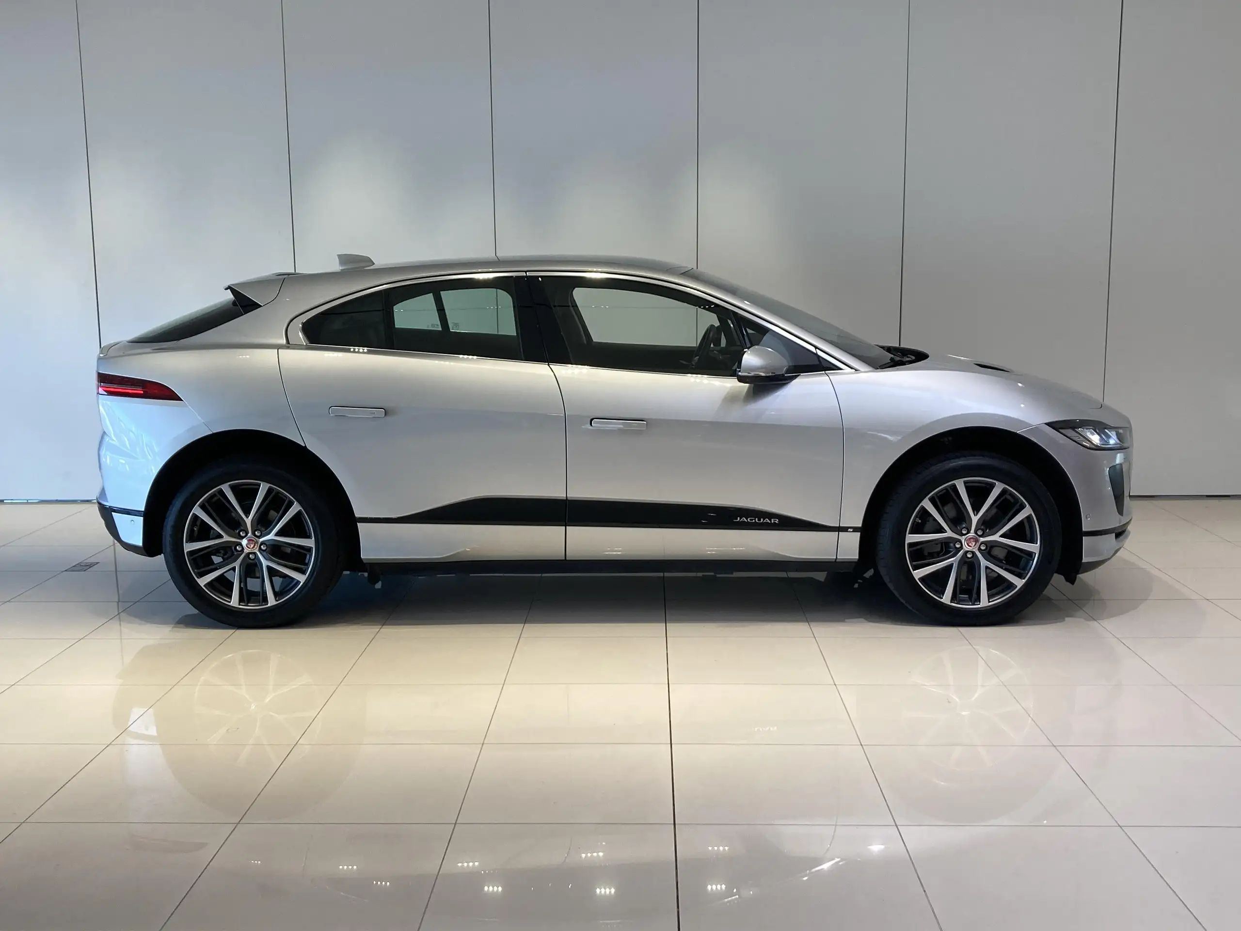 Jaguar - I-Pace