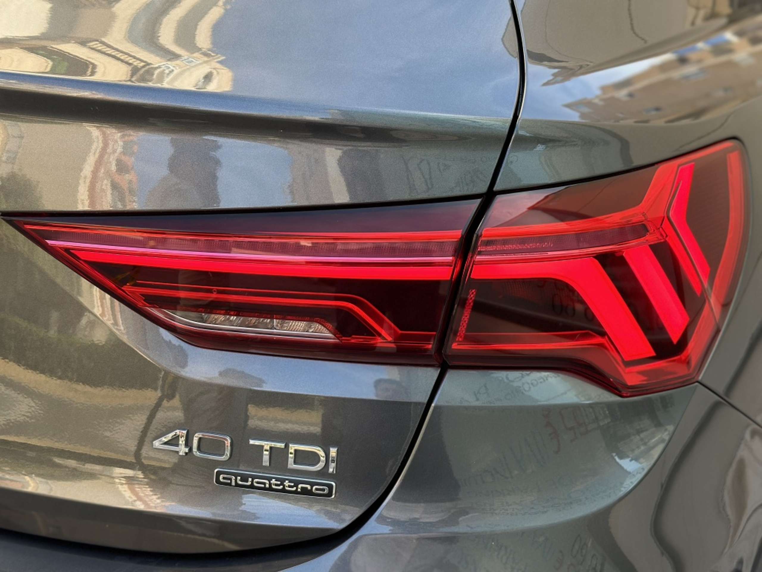 Audi - Q3