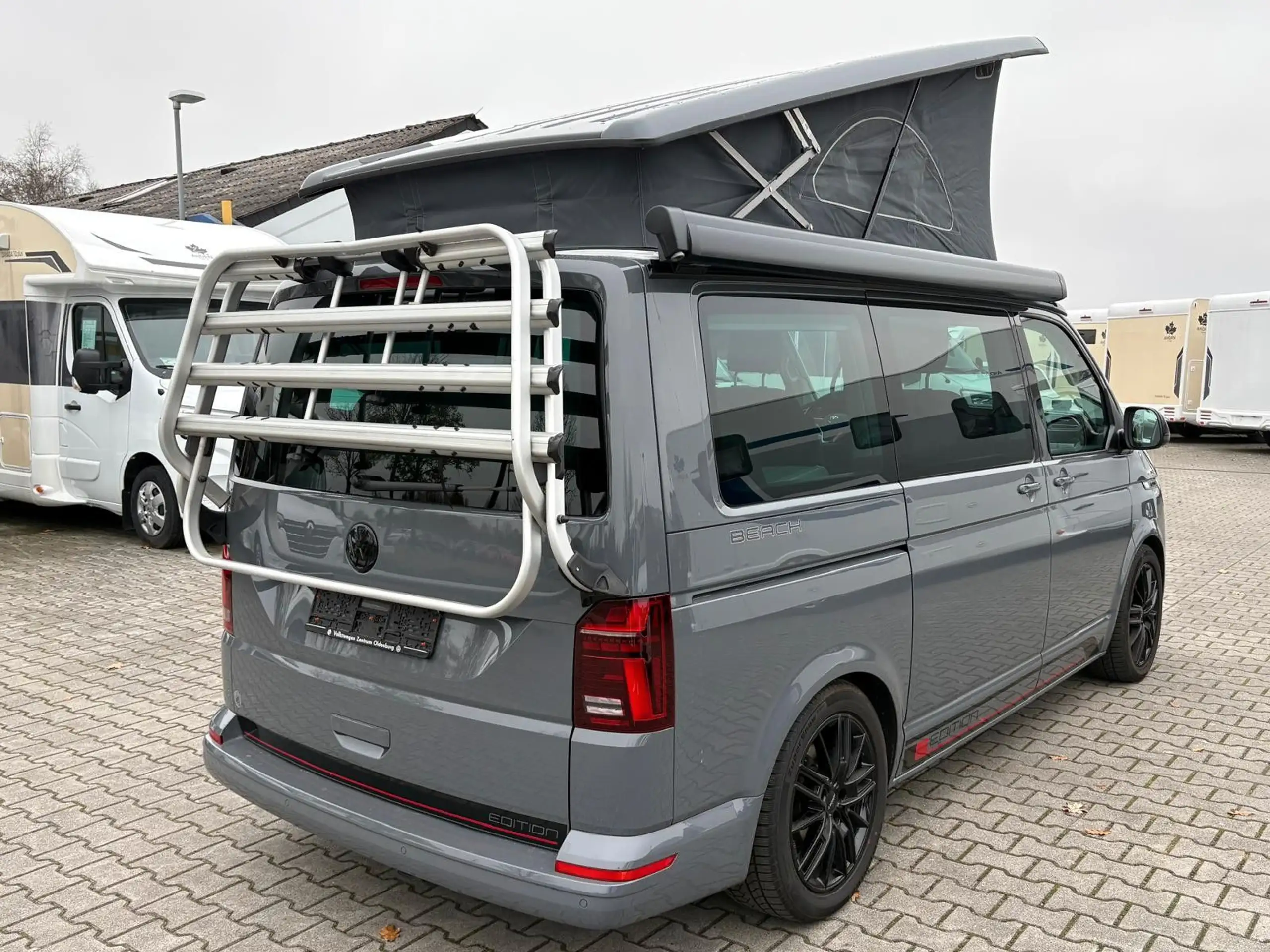 Volkswagen - T6 California