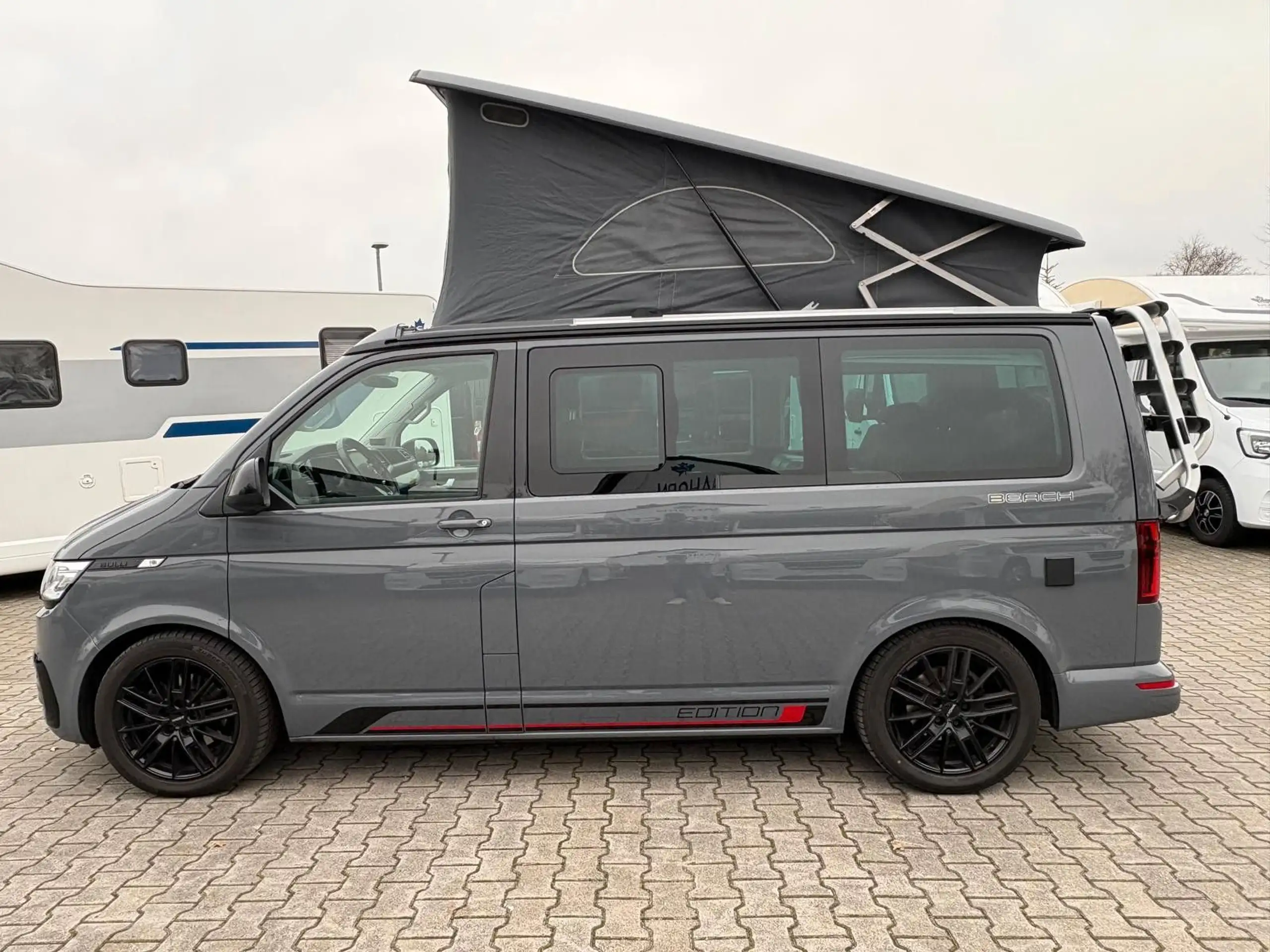 Volkswagen - T6 California