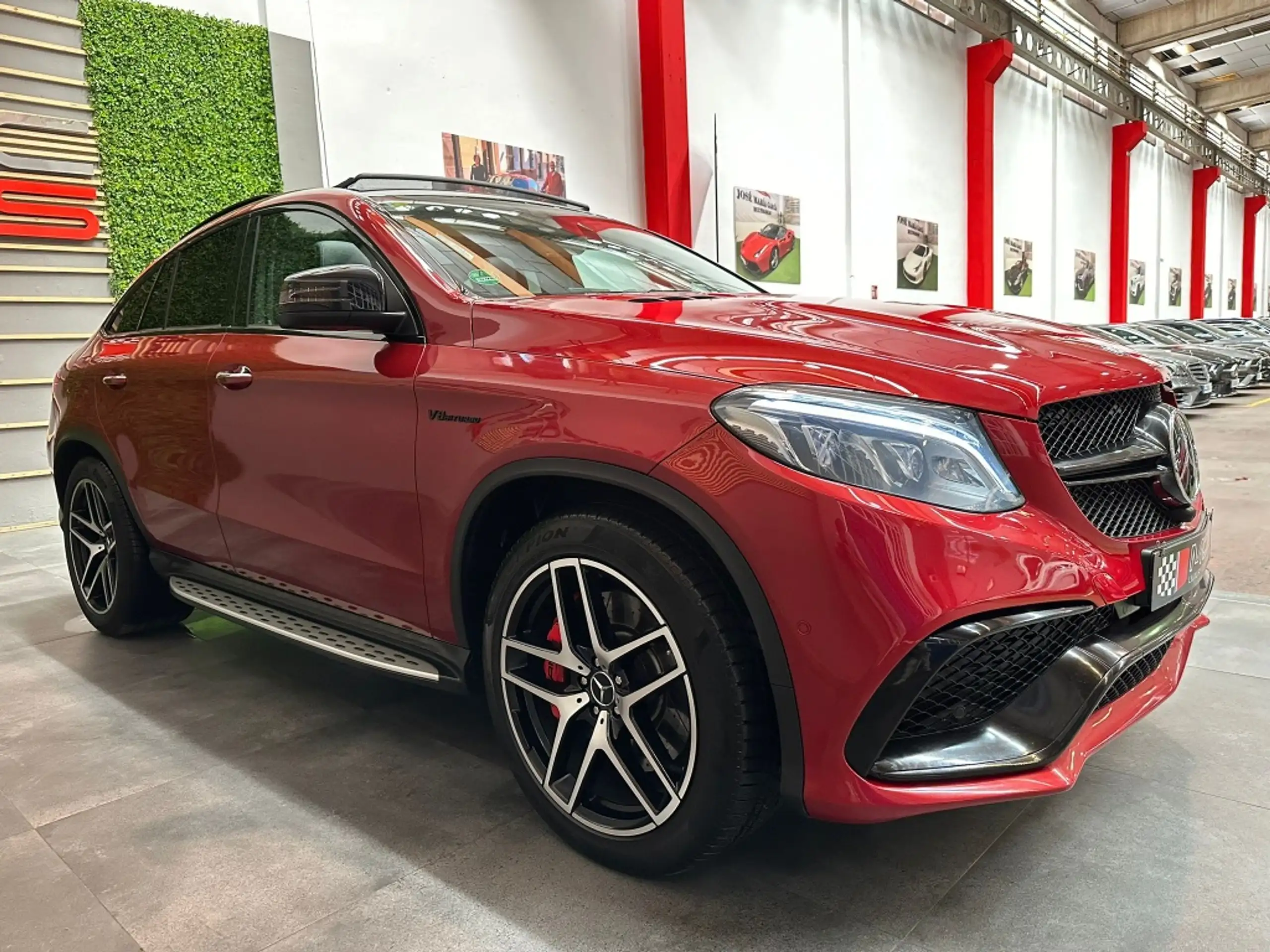 Mercedes-Benz - GLE 63 AMG