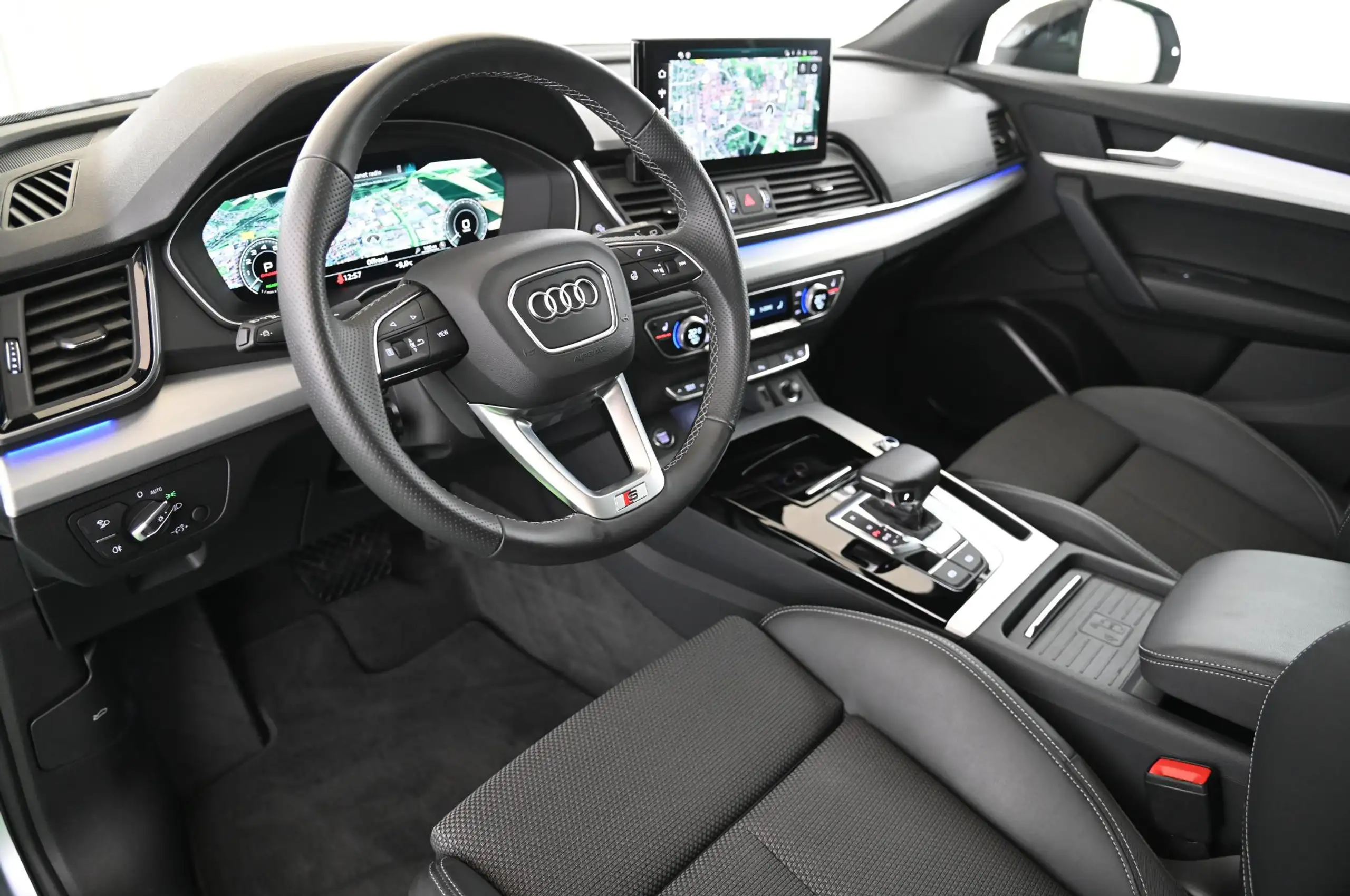 Audi - Q5