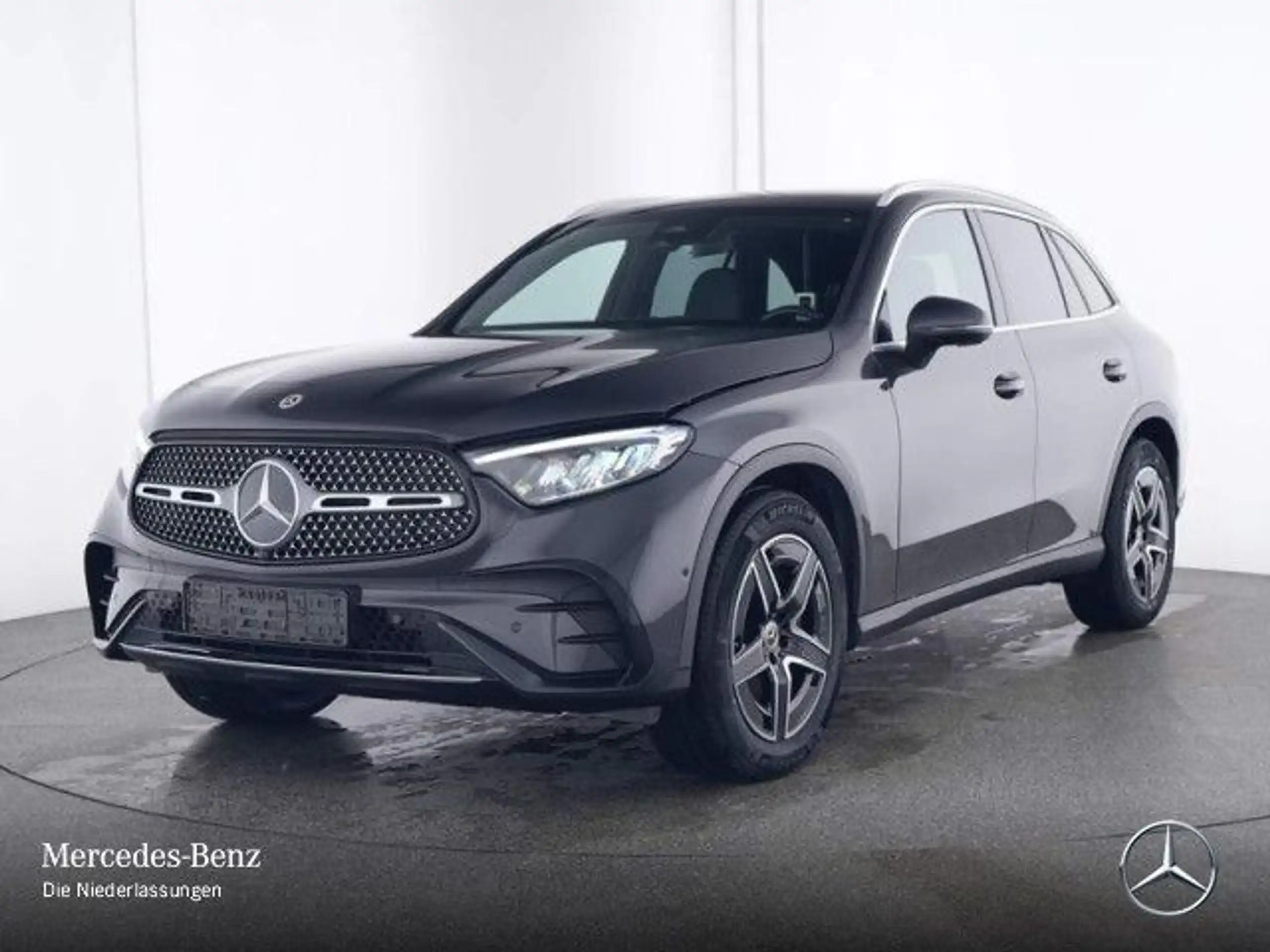 Mercedes-Benz - GLC 200