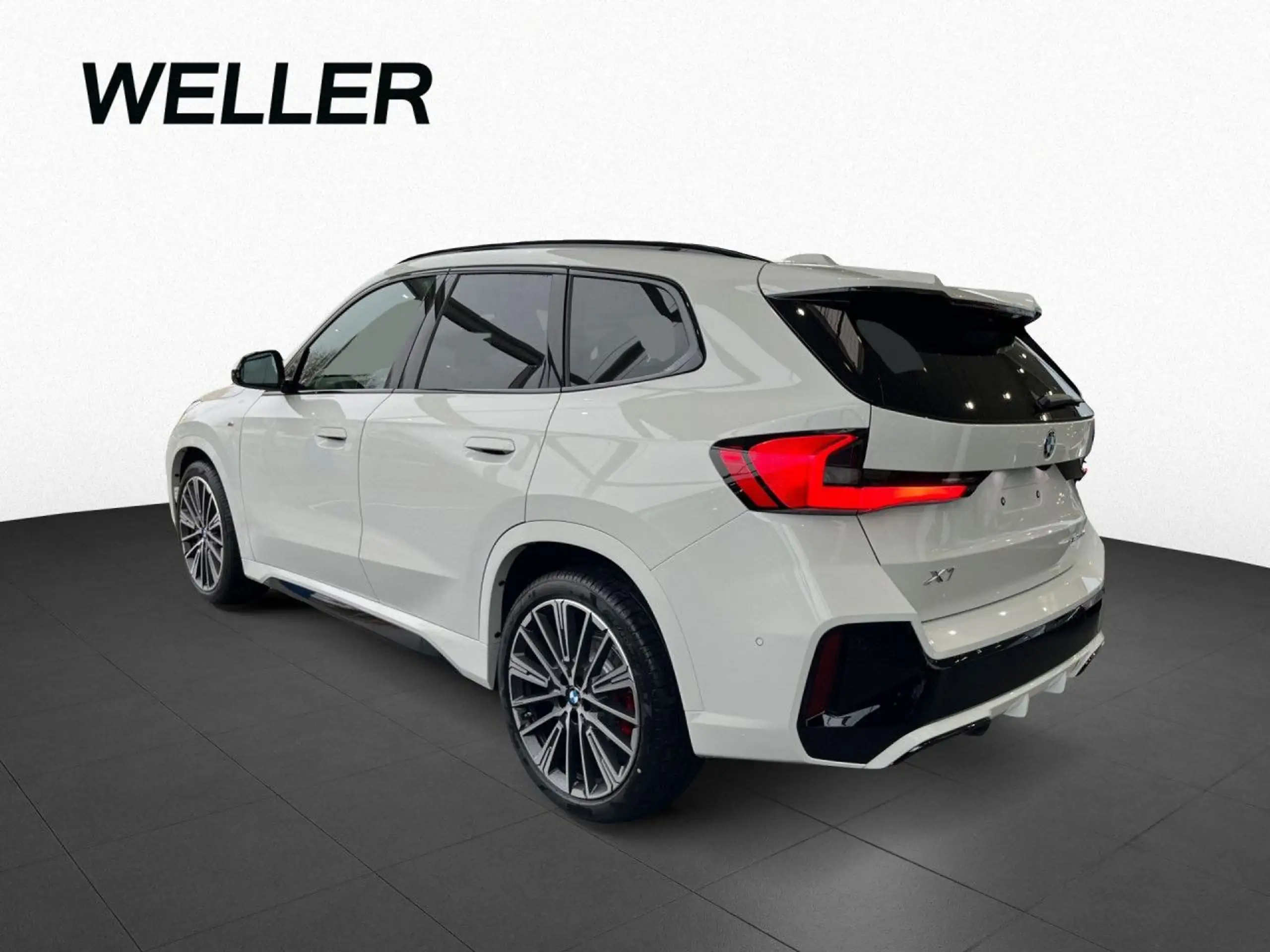 BMW - X1